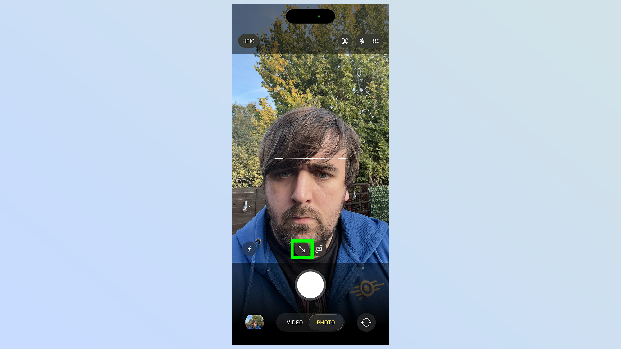 כיצד להשתמש במצלמת הבמה של iPhone 17