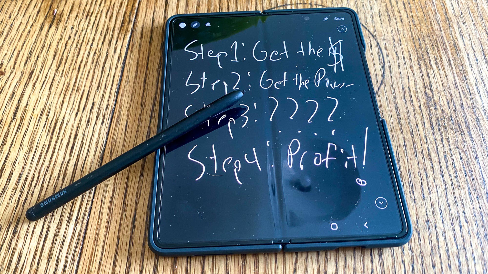 Galaxy Z Fold 3 ו- S Pen