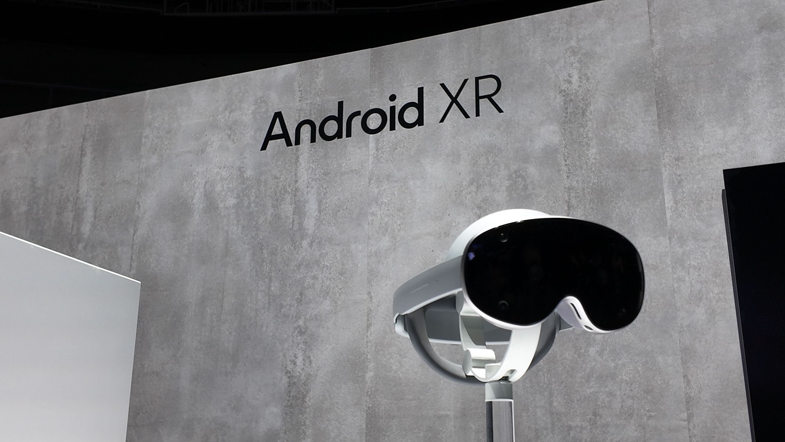 אוזניות Samsung Galaxy XR: שמועות תמחור, מפרטים וכל החדשות האחרונות