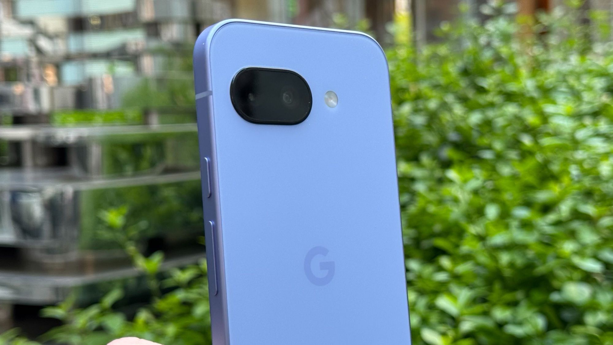 אני מאוכזב מהעיבודים החדשים שדלפו ל-Google Pixel 10a - הנה הסיבה