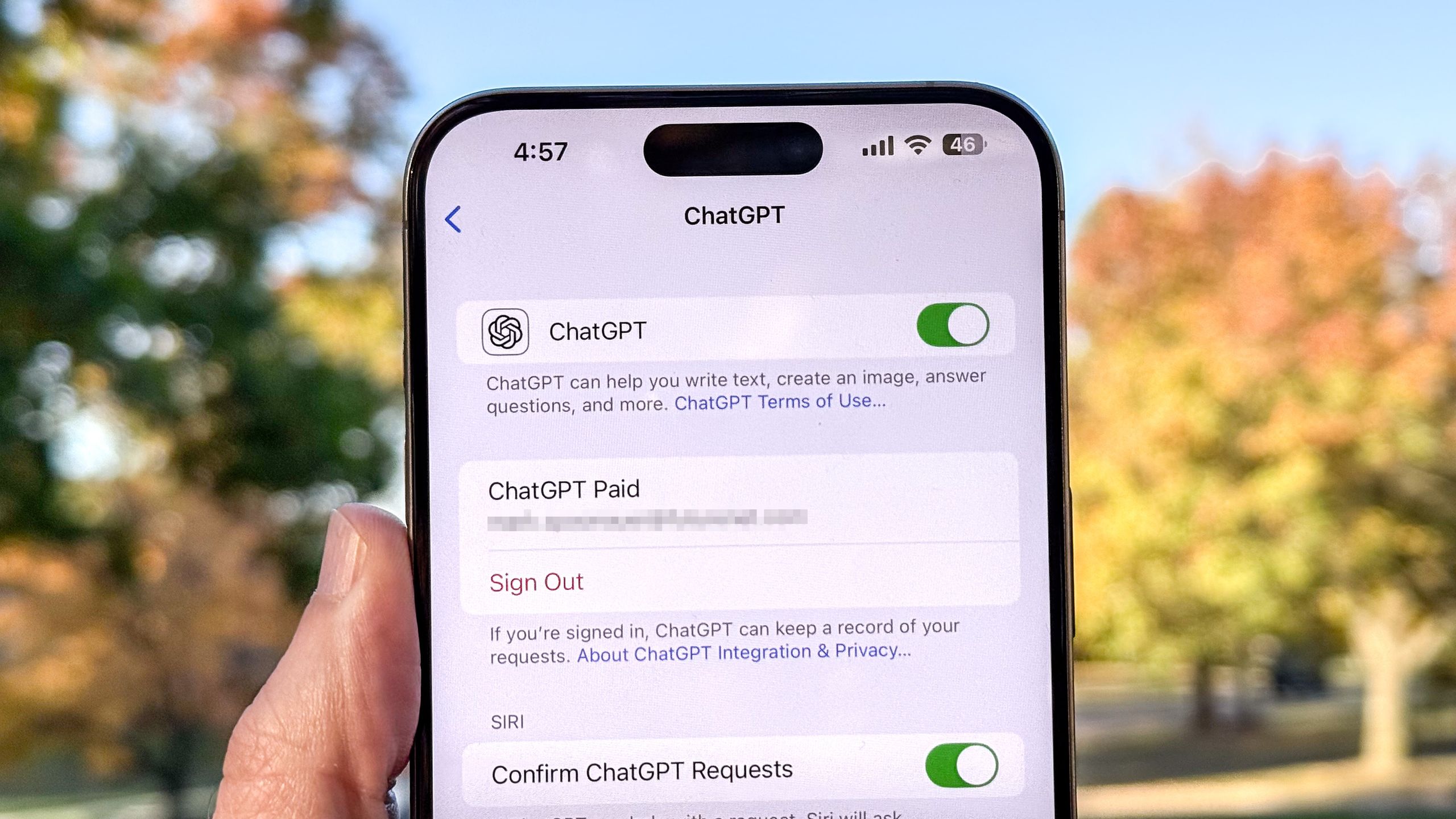 Apple Intelligence תוכל לשלב בקרוב עוד אפליקציות בינה מלאכותית מעבר ל-ChatGPT - הנה מה שאמר טים קוק