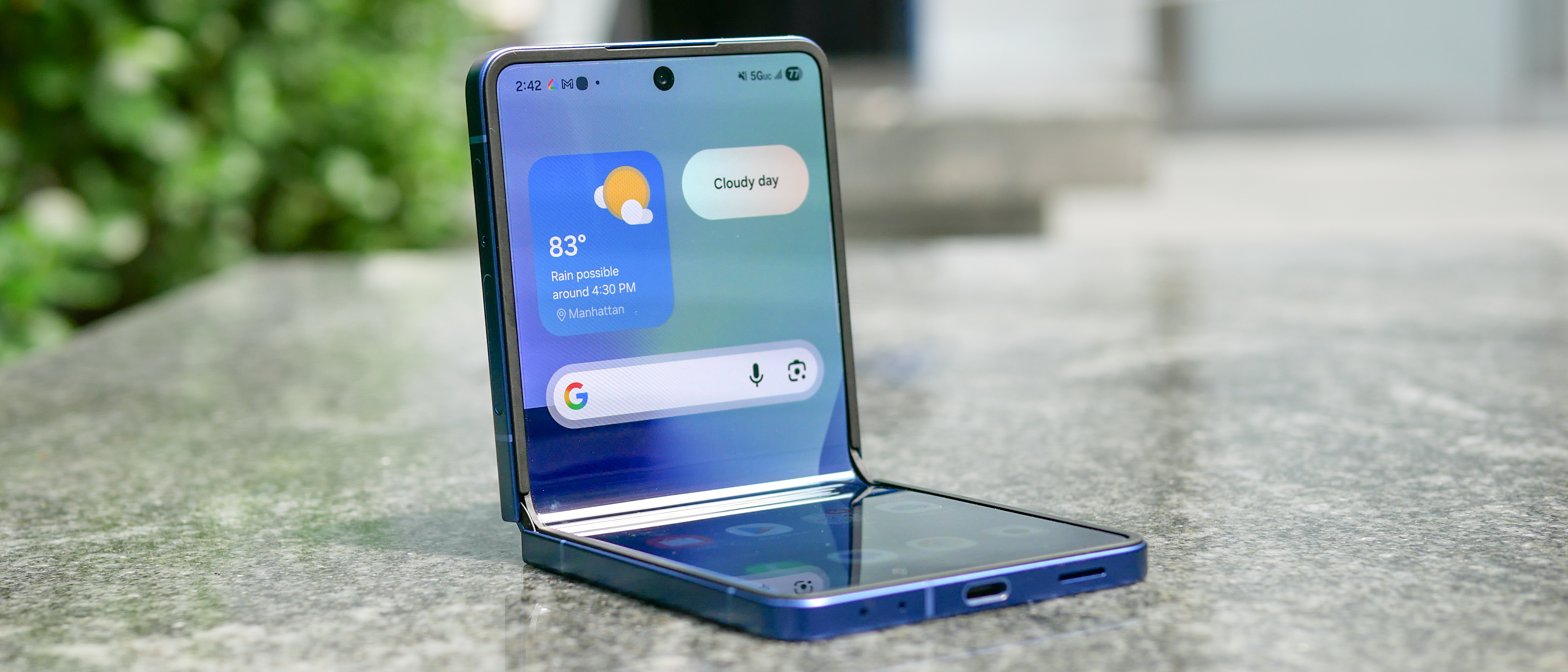 סקירה של Samsung Galaxy Z Flip 7.