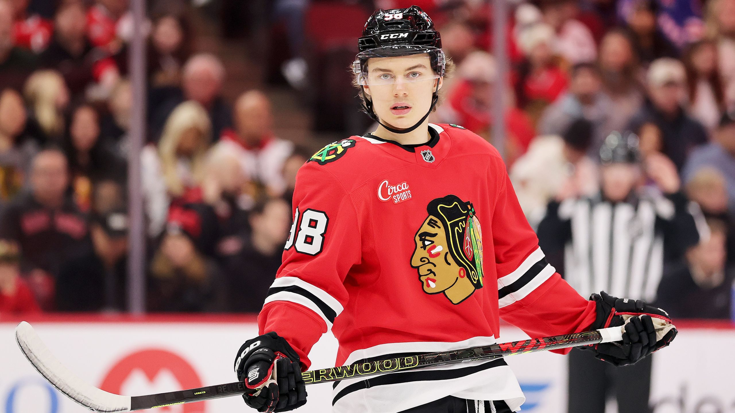 איך לצפות בפנתרים לעומת Blackhawks: זרם חי את משחק ה- NHL 2025 מכל מקום