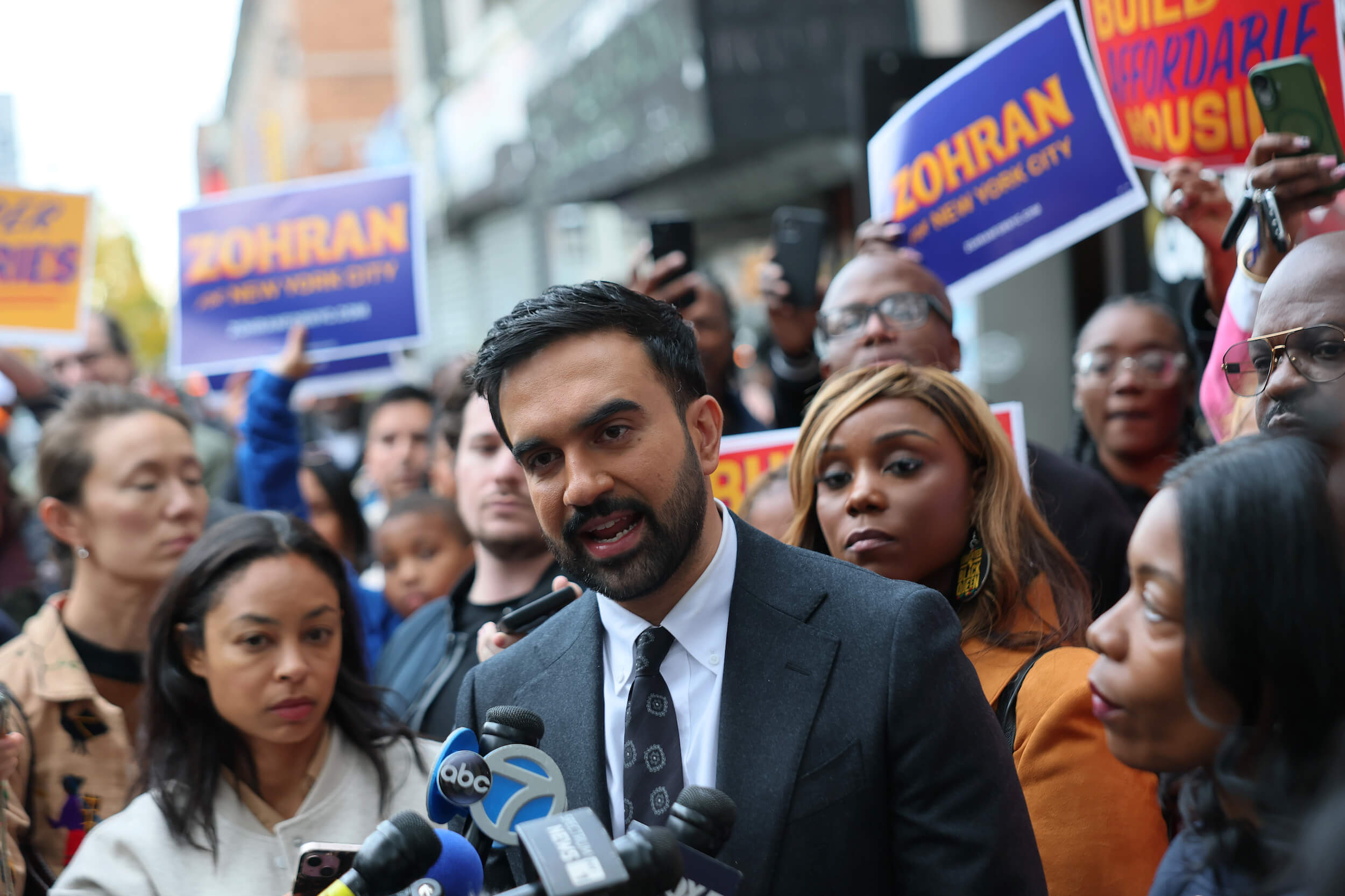 הסכסוך על ממדאני הוא תזכורת: אנחנו עדיין לא יכולים להסכים על הגבול בין אנטי-ציונות לאנטישמיות