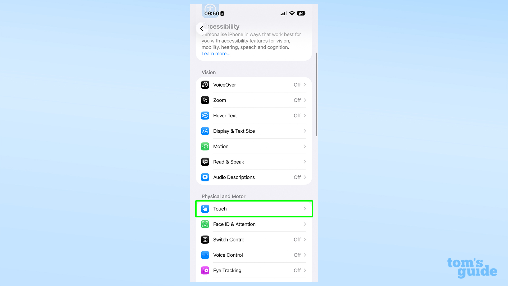 הגדרות נגישות של iOS 26.1, עם מגע מודגש