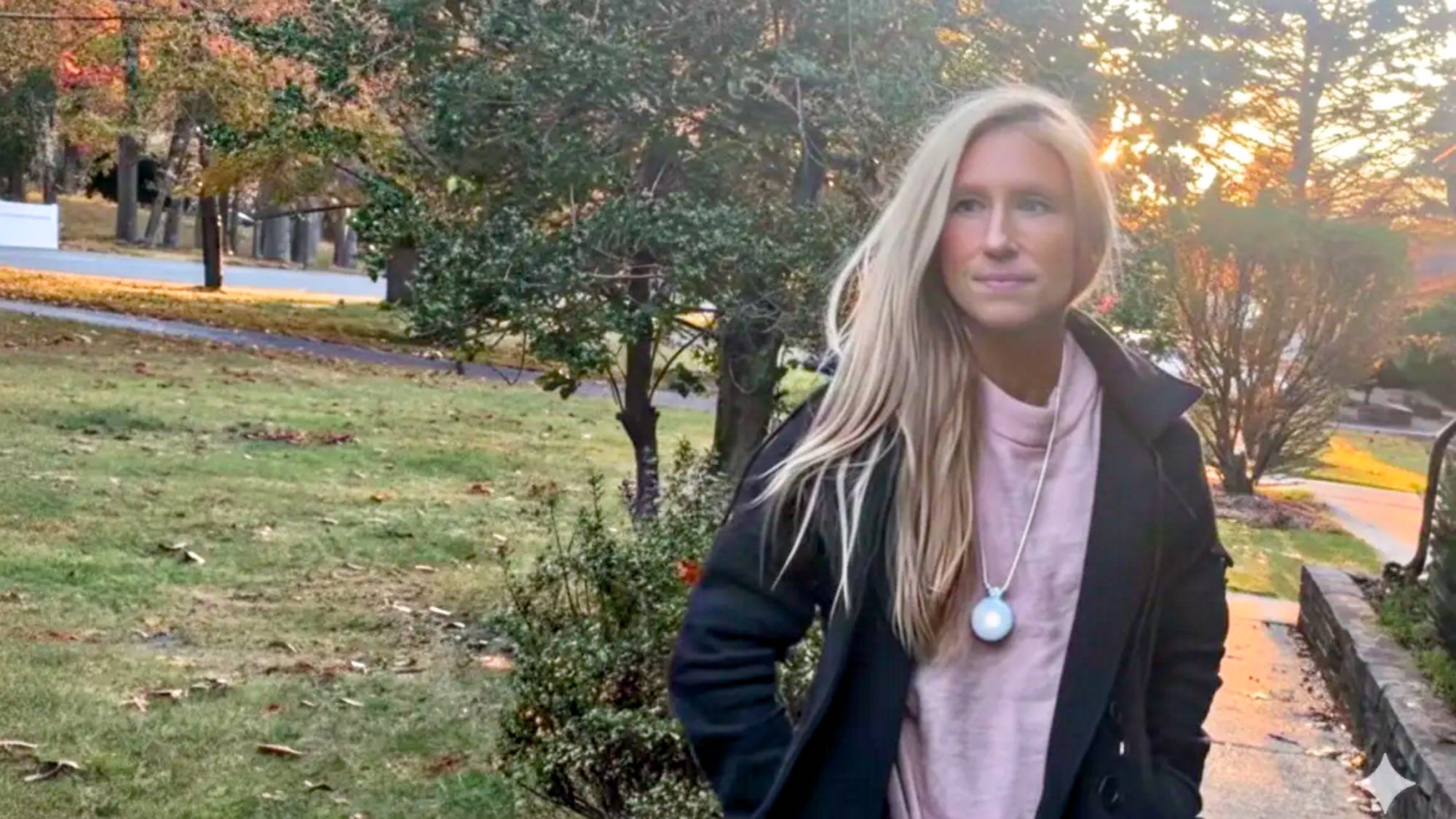 תליון Friend AI