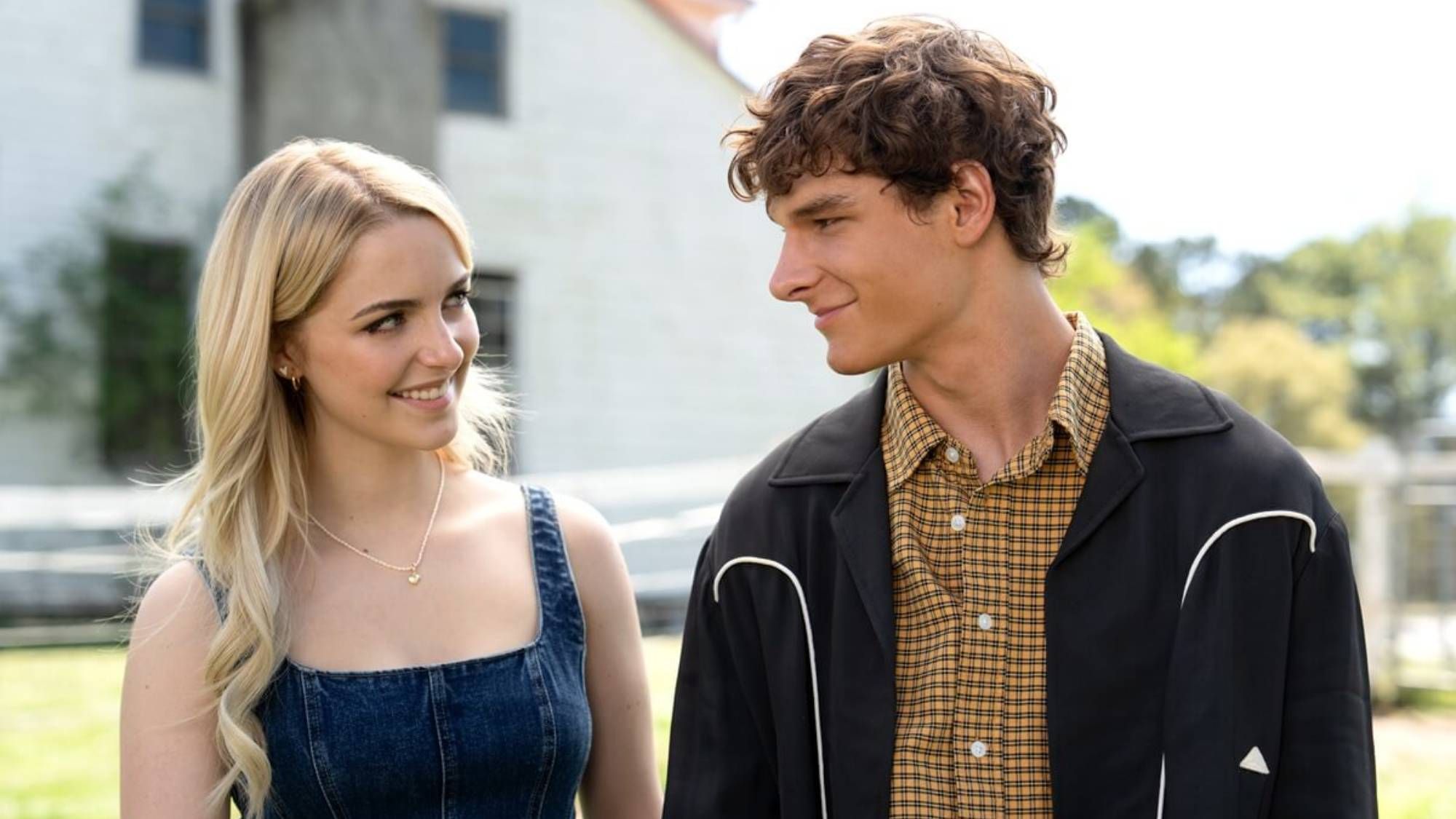 5 סרטים חדשים מובילים להזרים השבוע בנטפליקס, Hulu ועוד (25 בנובמבר עד 1 בדצמבר)