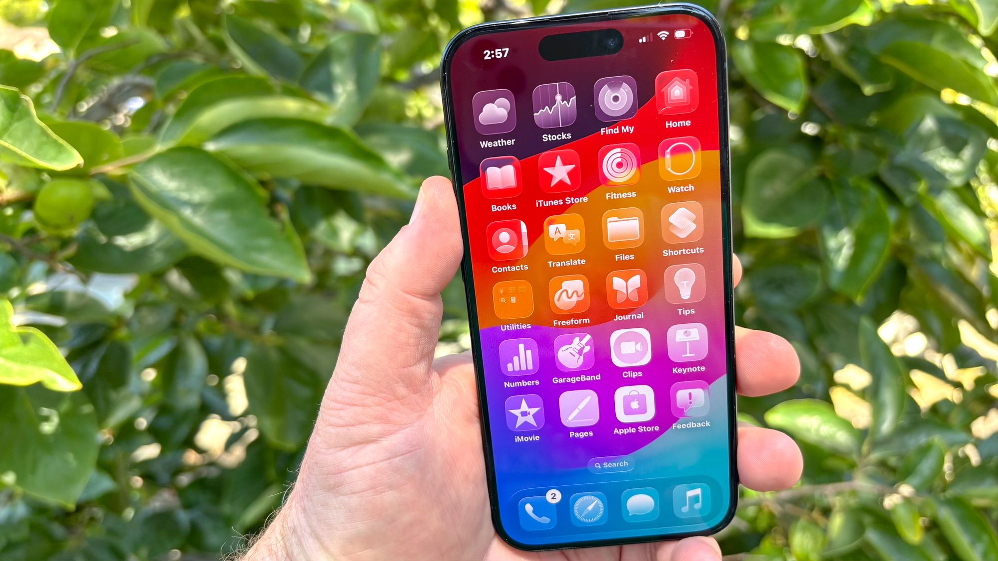 iOS 26.2 ממש מעבר לפינה - הנה כל השדרוגים שמגיעים לאפליקציות לאייפון של אפל