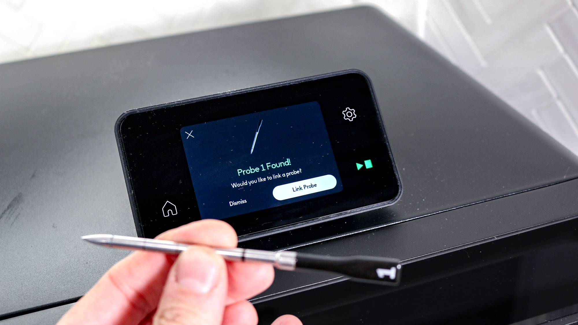 CHEF iQ MiniOven על דלפק במטבח