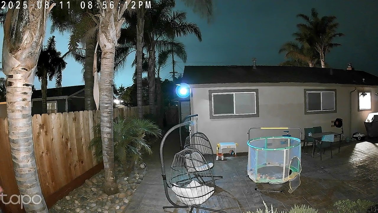 TP-Link Tapo C246D HybridCam Duo - Light Wide - YouTube