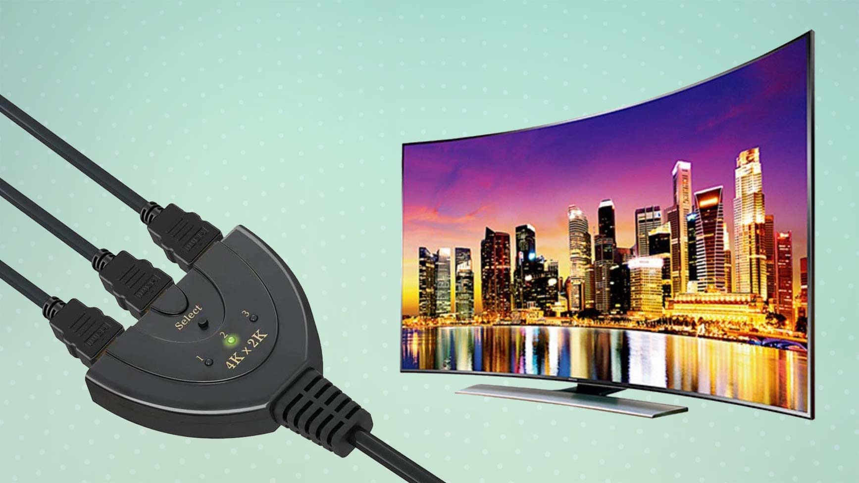 תמונה מורכבת של מחליף HDMI ליד טלוויזיה מעוקלת