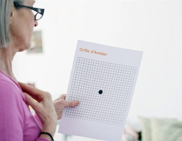 אנשים עם אובדן ראייה מרכזי יכולים לשפוט במדויק כלי רכב מתקרבים