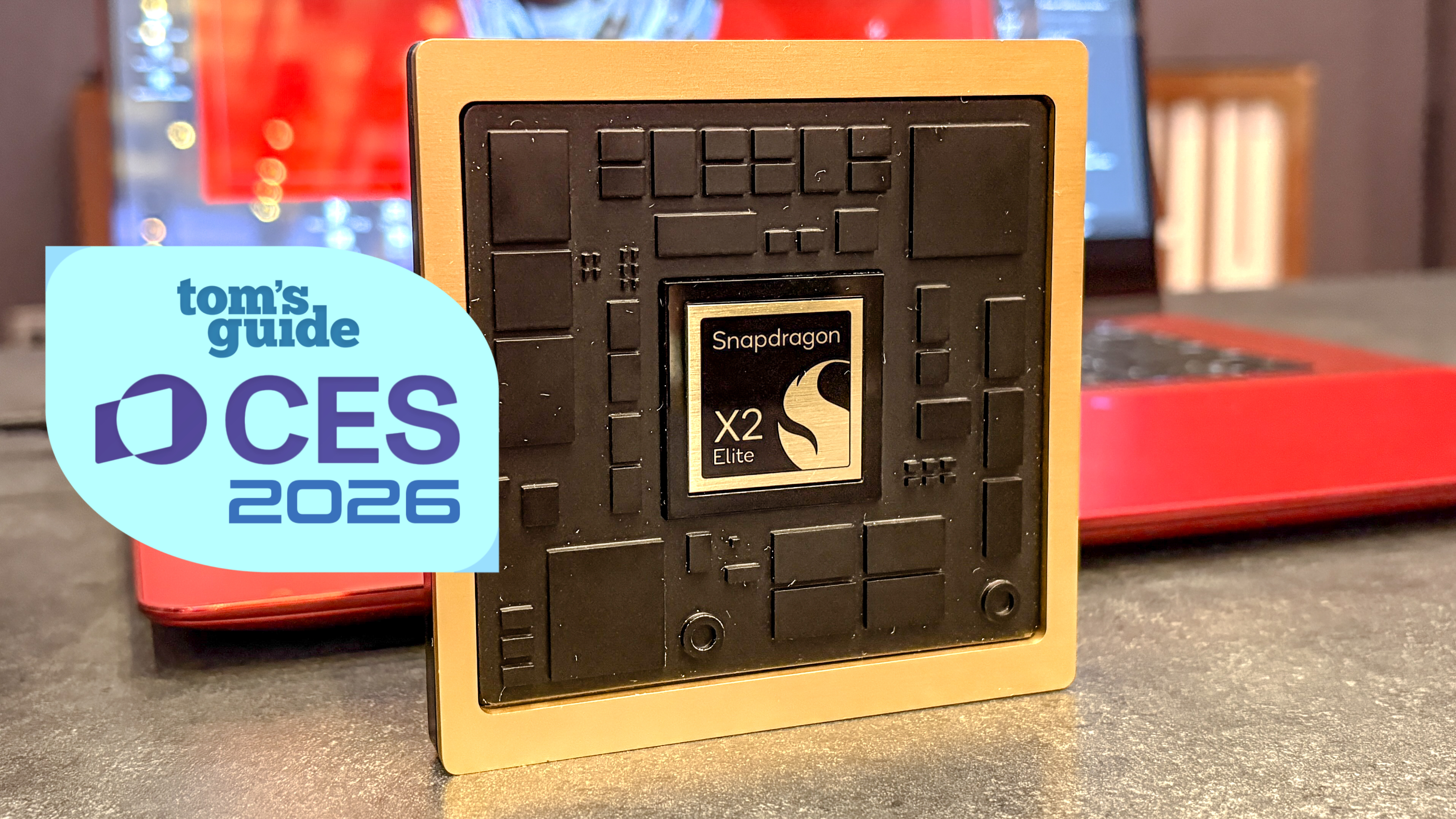 שבב Snapdragon X2 Elite עם תג Tom's Guide CES 2026