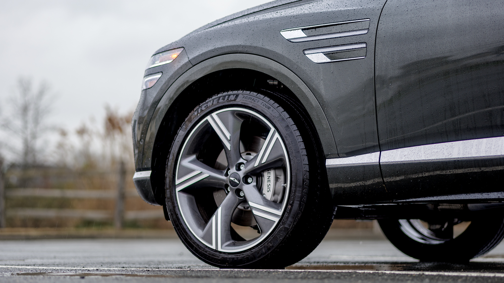 סקירת נסיעת מבחן של Genesis GV80 2026.