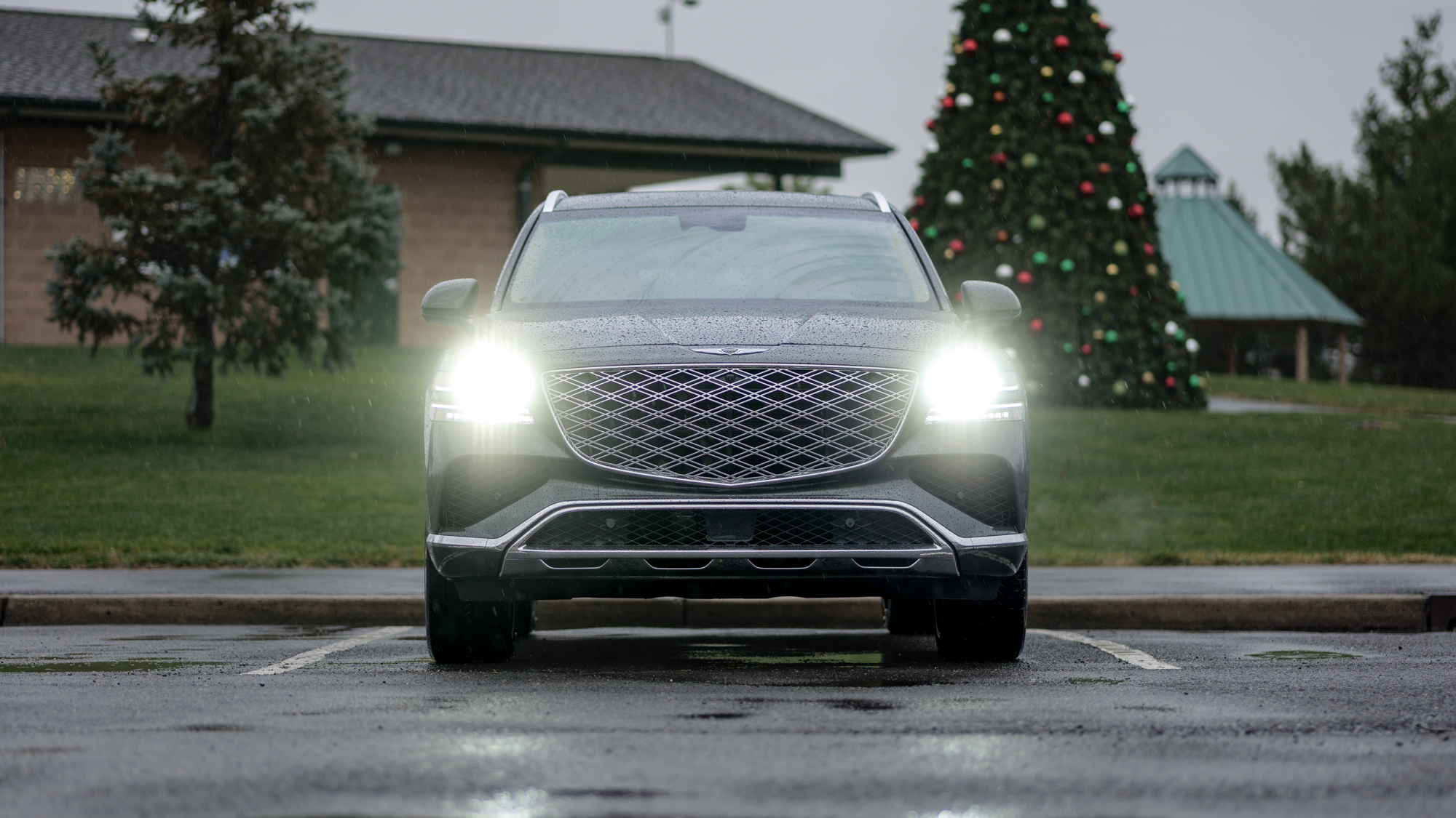 סקירת נסיעת מבחן של Genesis GV80 2026.