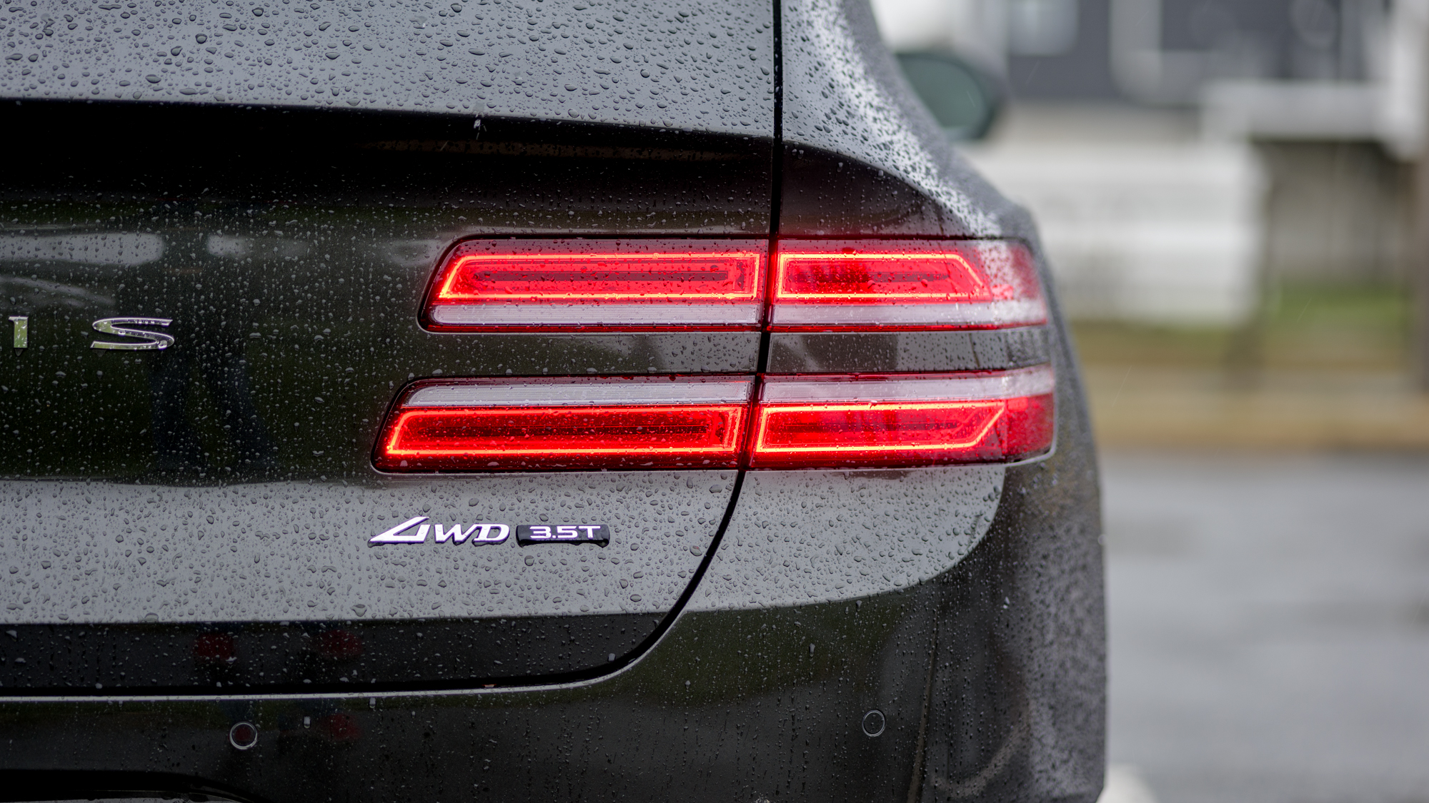 סקירת נסיעת מבחן של Genesis GV80 2026.