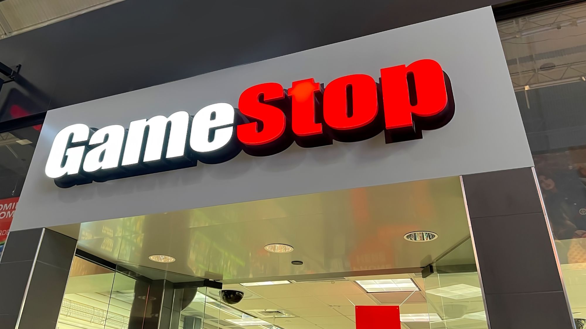 GameStop מושבת - עדכונים חיים על ההפסקה הנרחבת