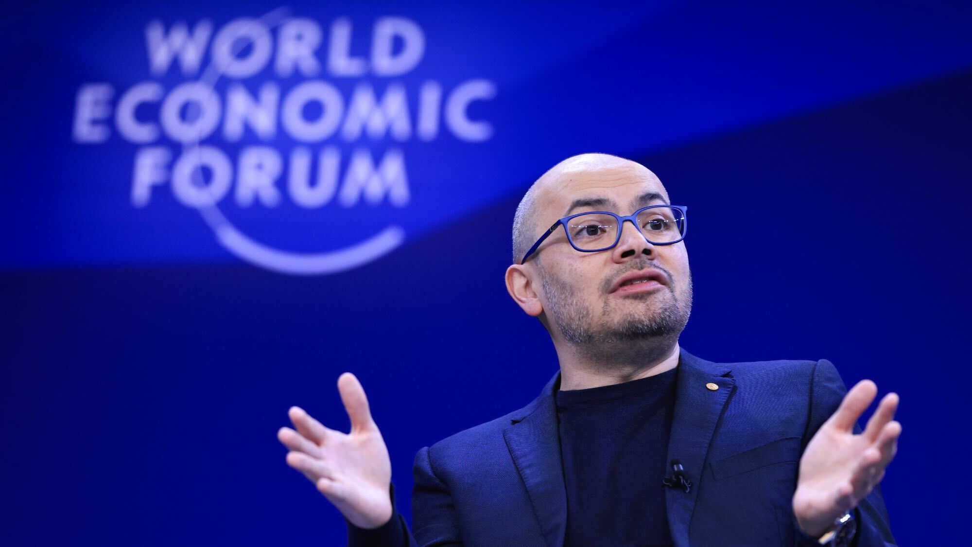 ״מעניין שהם הלכו על זה כל כך מוקדם. אולי הם מרגישים שהם צריכים להרוויח יותר': מנכ"ל בינה מלאכותית של גוגל משמיע קול כשמודעות מגיעות ל-ChatGPT