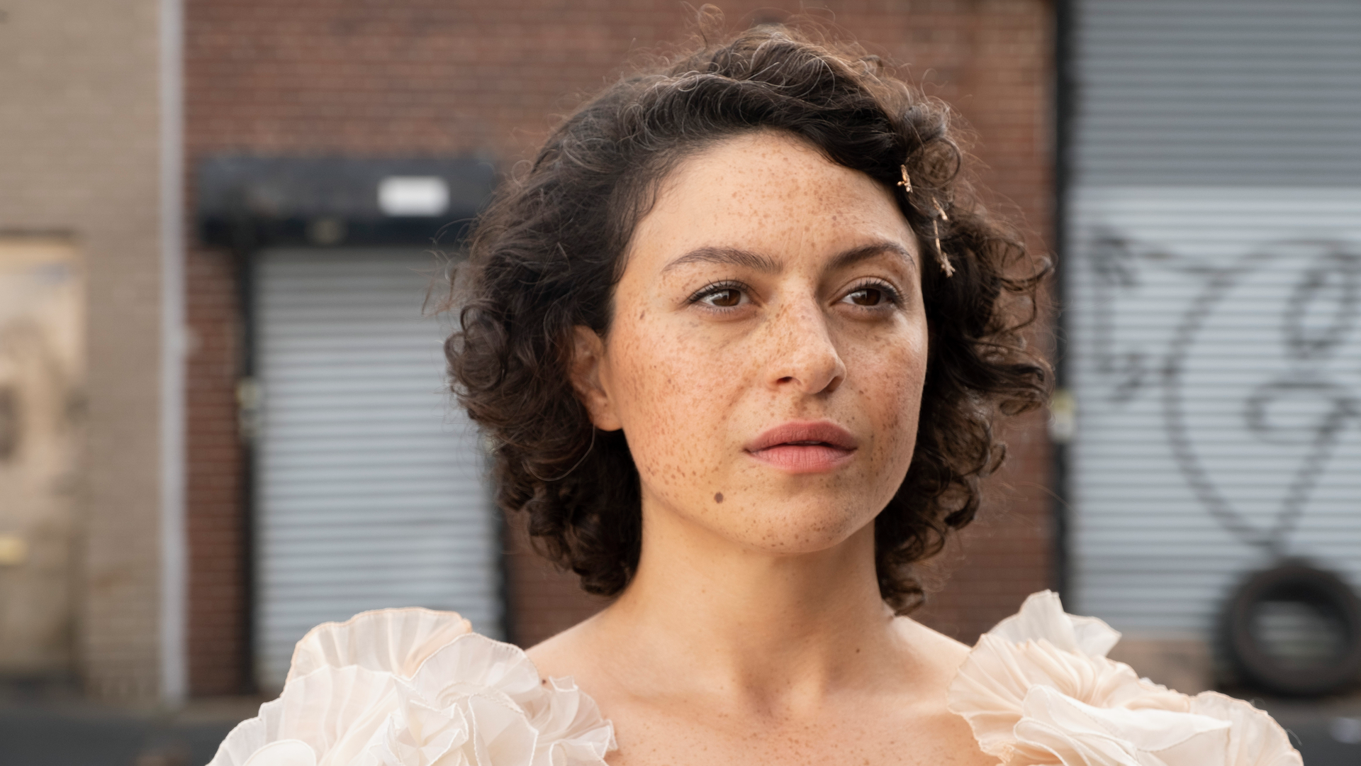 תקריב של אליה שוקט בגמר עונה 5 של "מסיבת חיפוש"