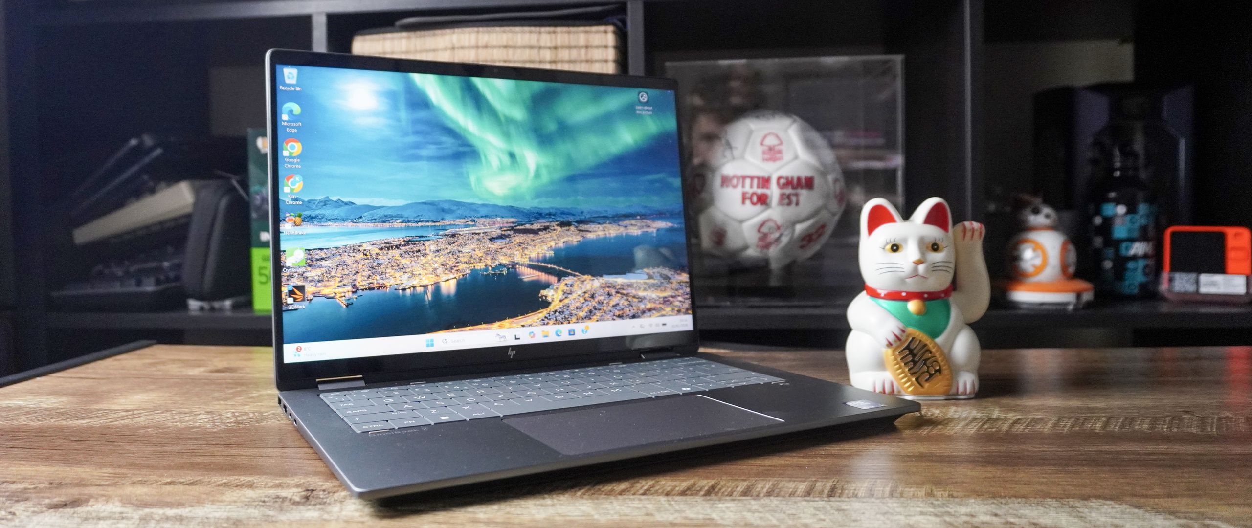 עברתי ל-HP OmniBook X Flip 14 למשך 30 יום - ואני בהלם עד כמה המחשב הנייד הזה טוב ב-$599 מאת ג'ייסון אנגליה פורסם ב-6 בפברואר 26 עיצובים יוקרתיים מומלצים במחיר סביר.