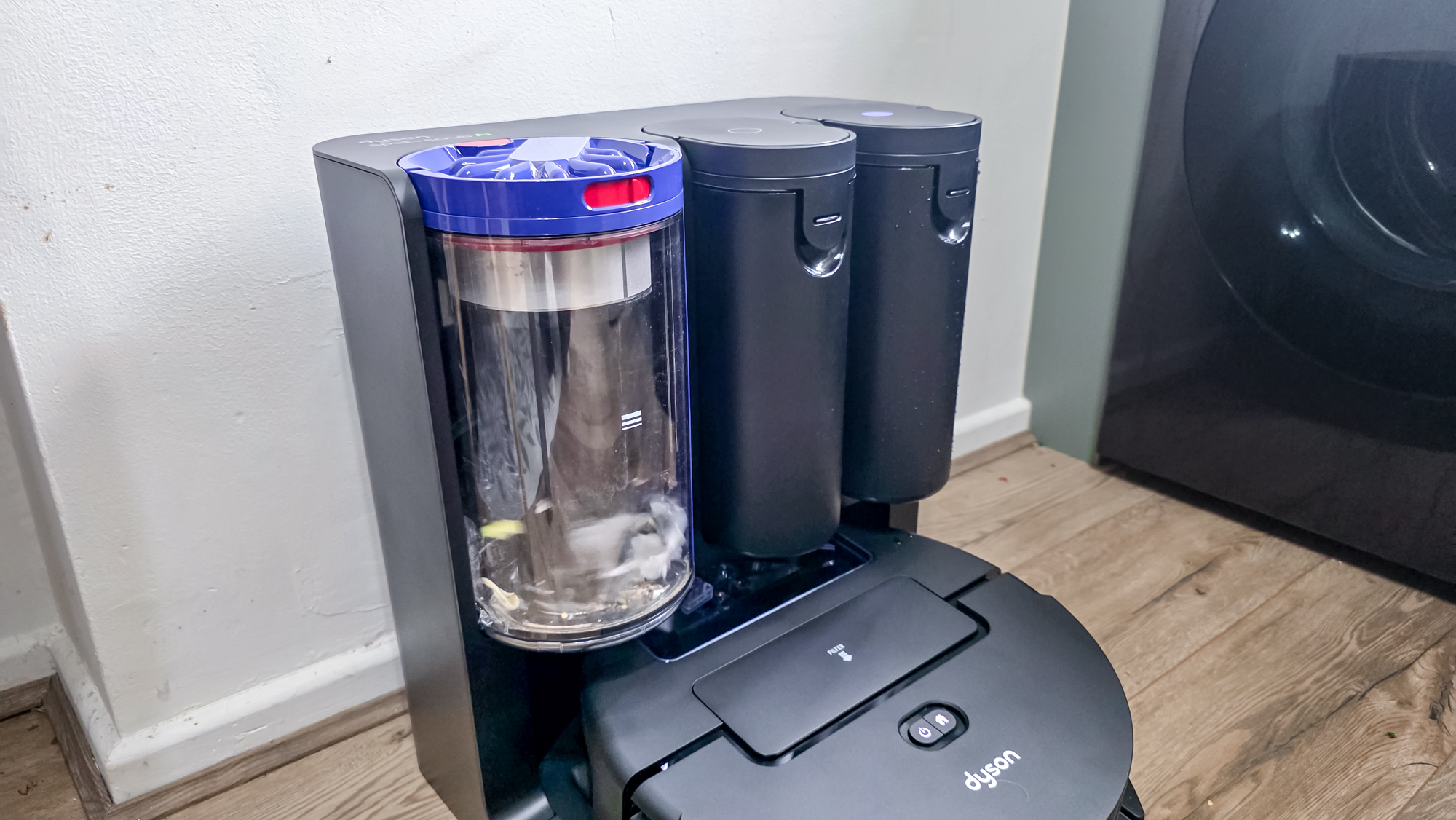 שואב אבק רובוט Dyson Spot+Scrub Ai