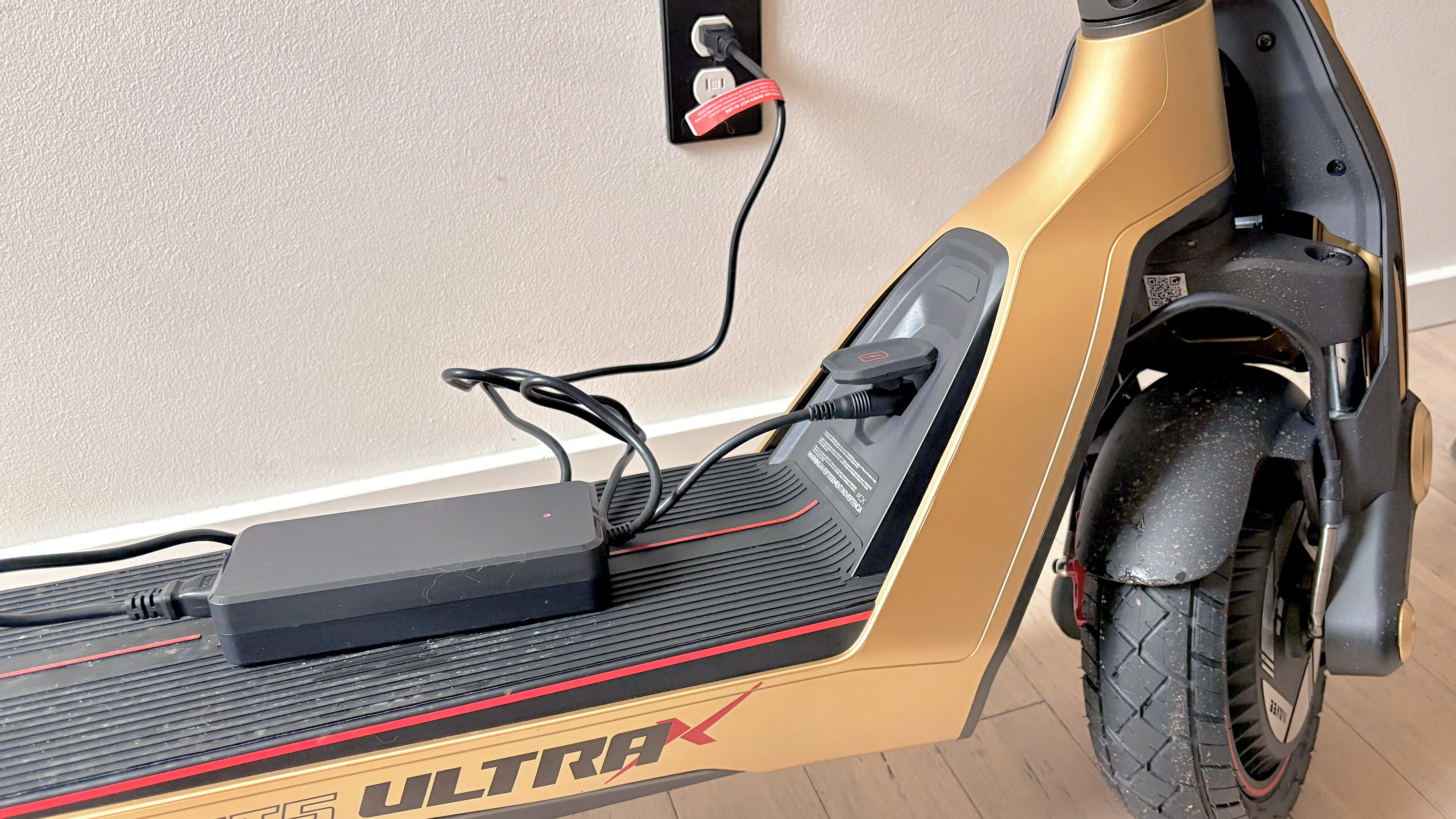 קורקינט אלקטרוני Navee UT5 Ultra X