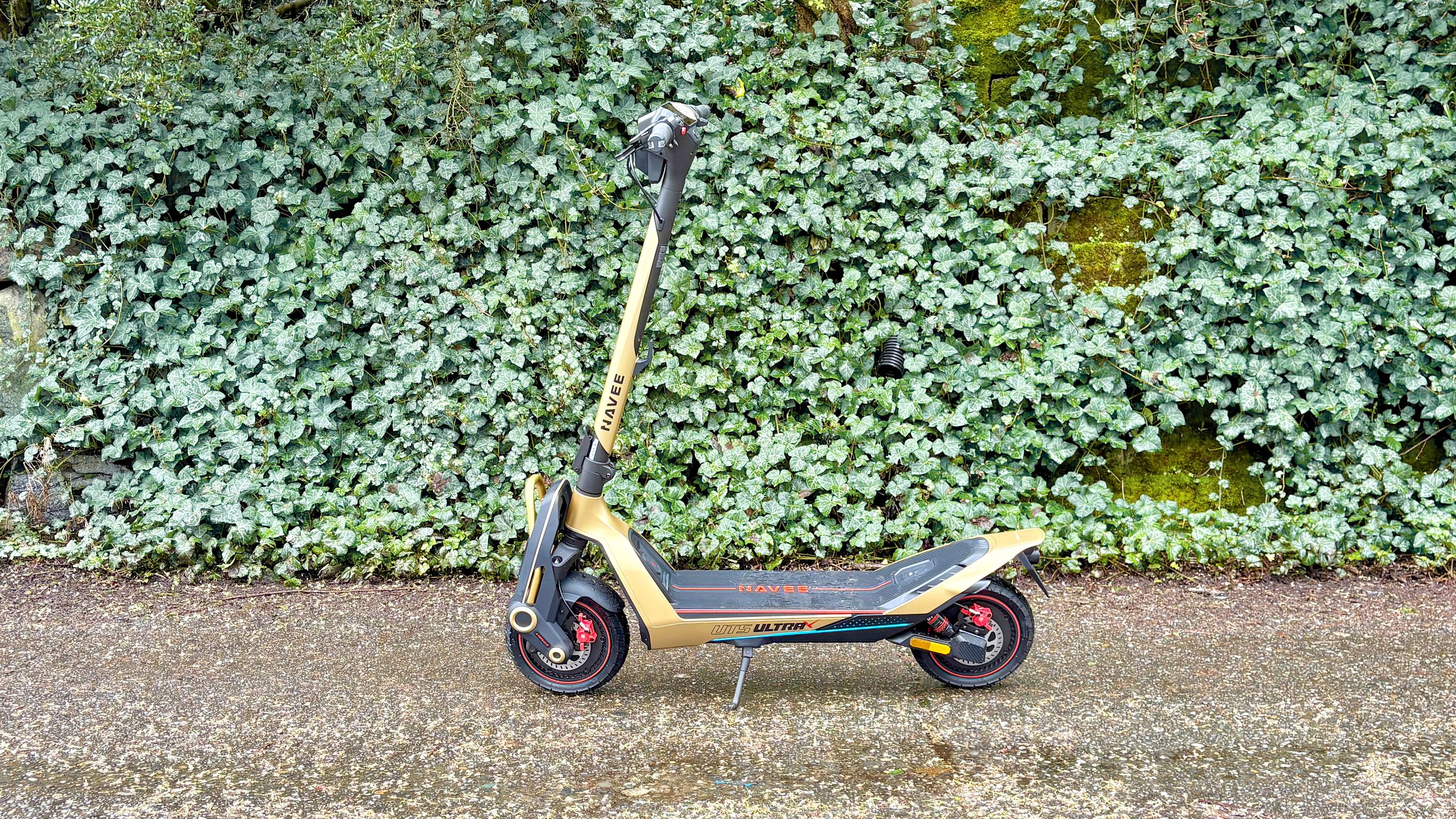 החלפתי את ההונדה שלי בקורקינט החשמלי הזה בהשראת מכוניות-על — זו הסיבה שאולי לעולם לא אחזור מאת דן ברקליה עודכן לאחרונה 20 במרץ 26 בחירת העורך החלפתי את ההונדה שלי ב- "מכונית על" של קורקינטים חשמליים ומעולם לא היה כל כך כיף לרוץ שליחויות.