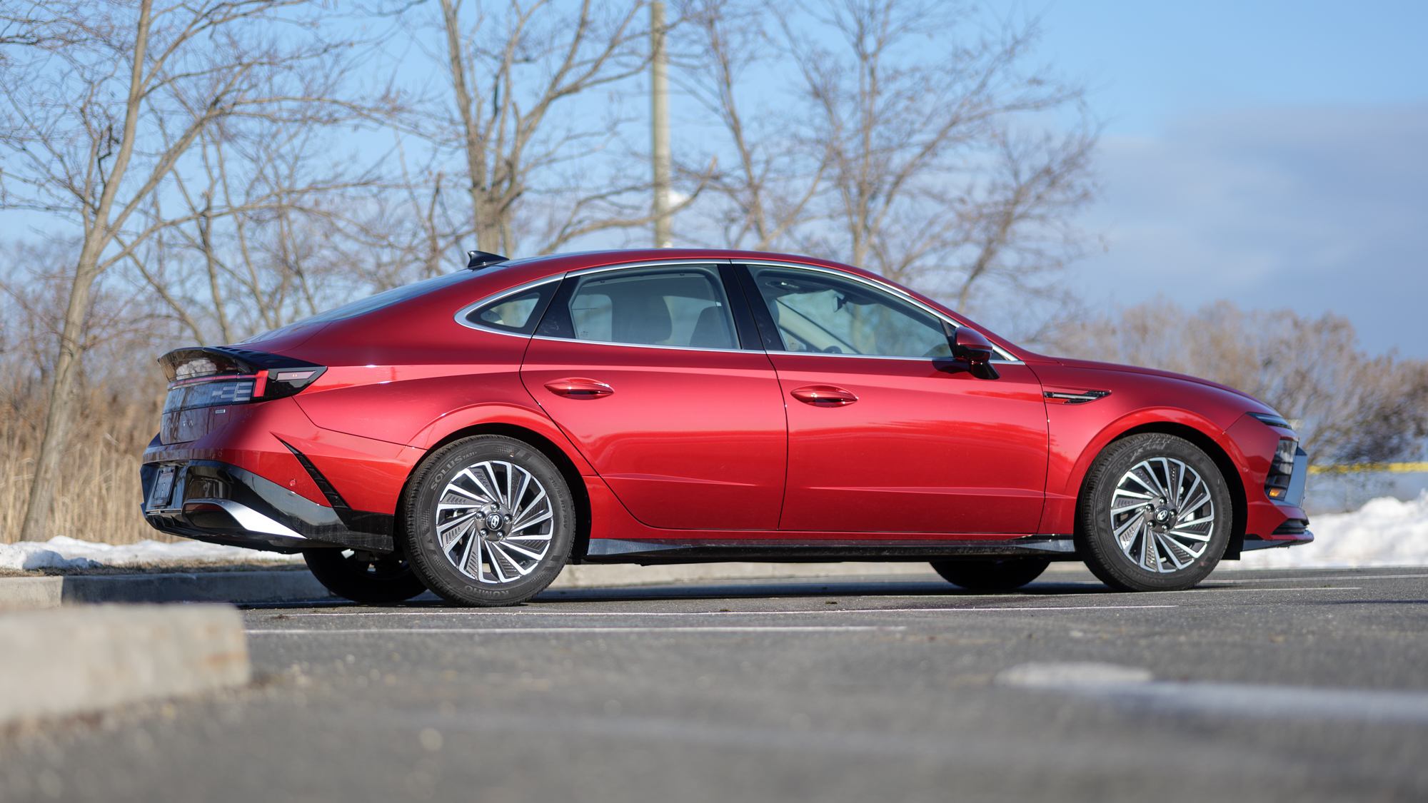 סקירת יונדאי סונטה היברידית 2026.