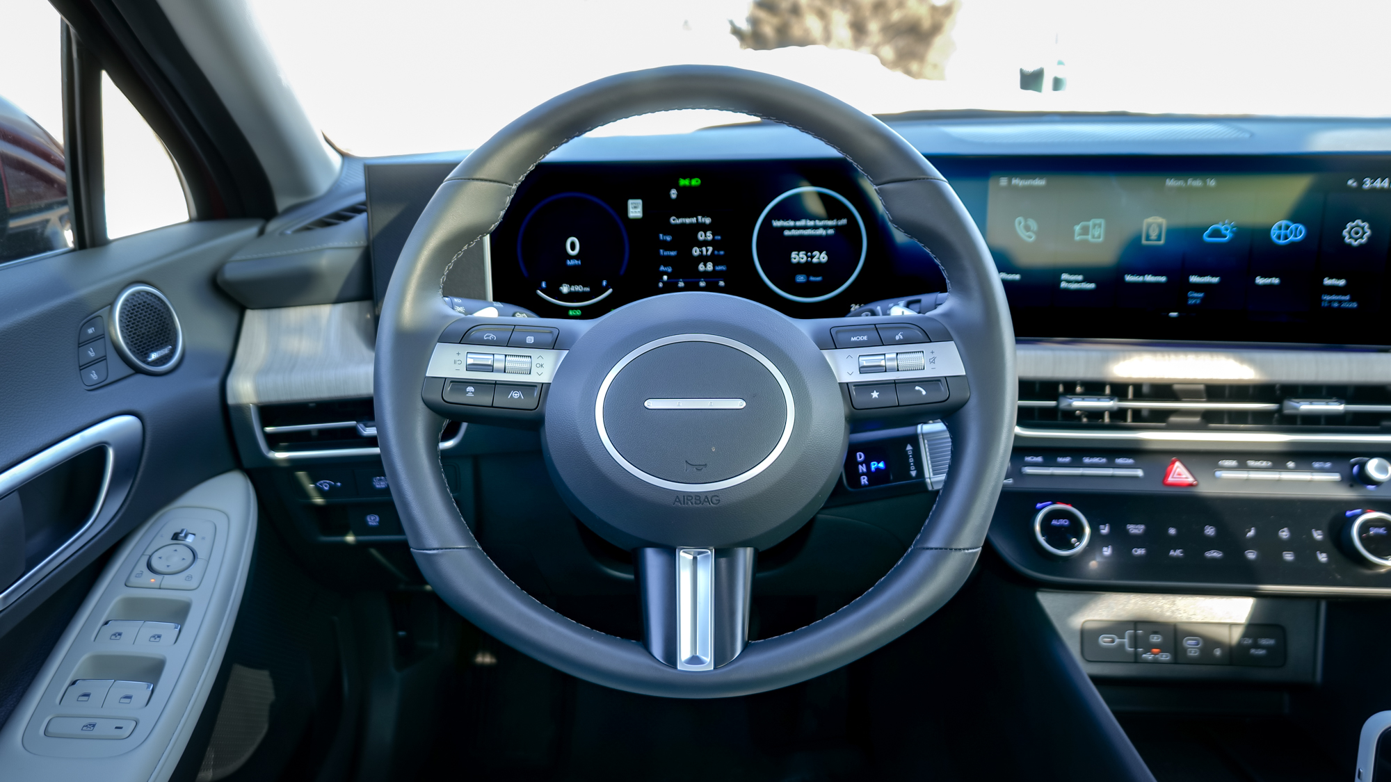 סקירת יונדאי סונטה היברידית 2026.