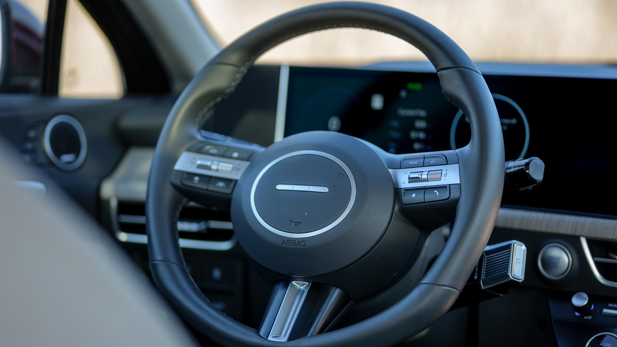 סקירת יונדאי סונטה היברידית 2026.