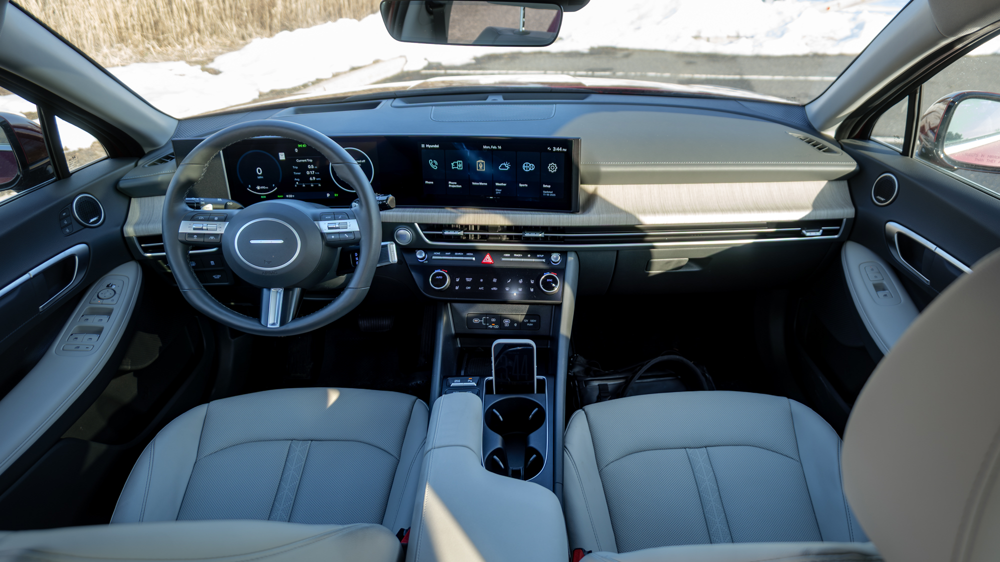 סקירת יונדאי סונטה היברידית 2026.