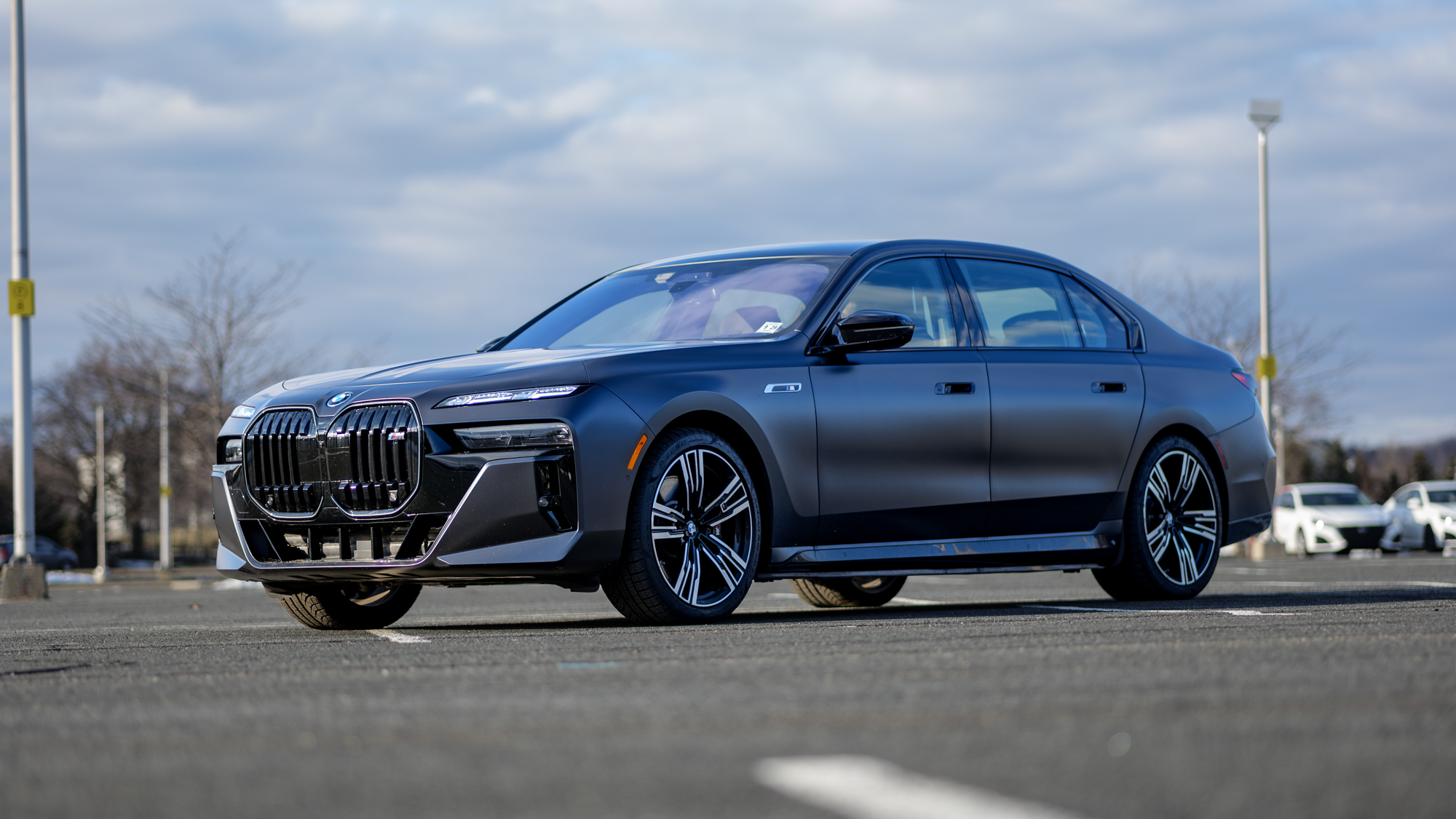 סקירת BMW i7 M70 2026.