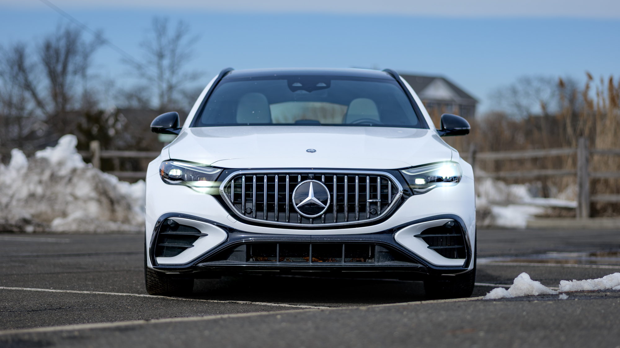 סקירת מרצדס-AMG E53 Hybrid Wagon 2026.