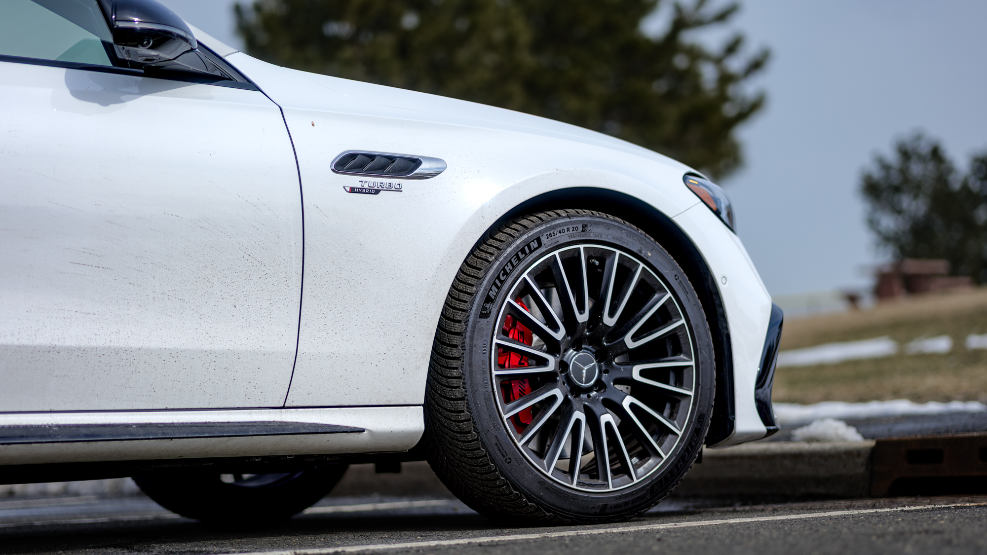 סקירת מרצדס-AMG E53 Hybrid Wagon 2026.