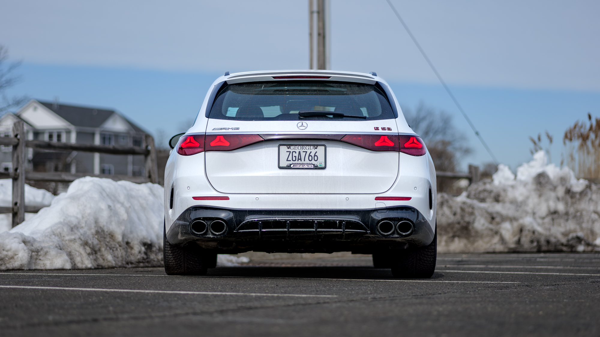 סקירת מרצדס-AMG E53 Hybrid Wagon 2026.