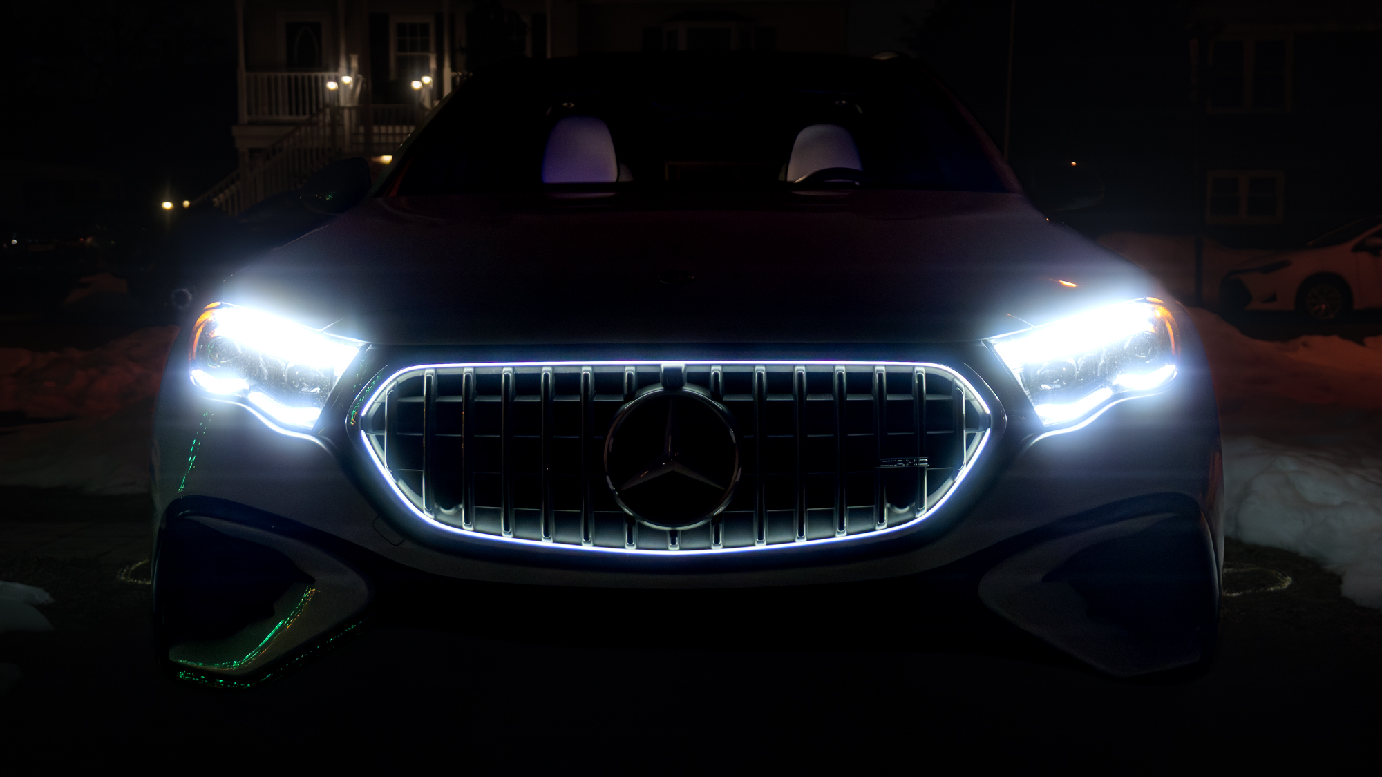 סקירת מרצדס-AMG E53 Hybrid Wagon 2026.