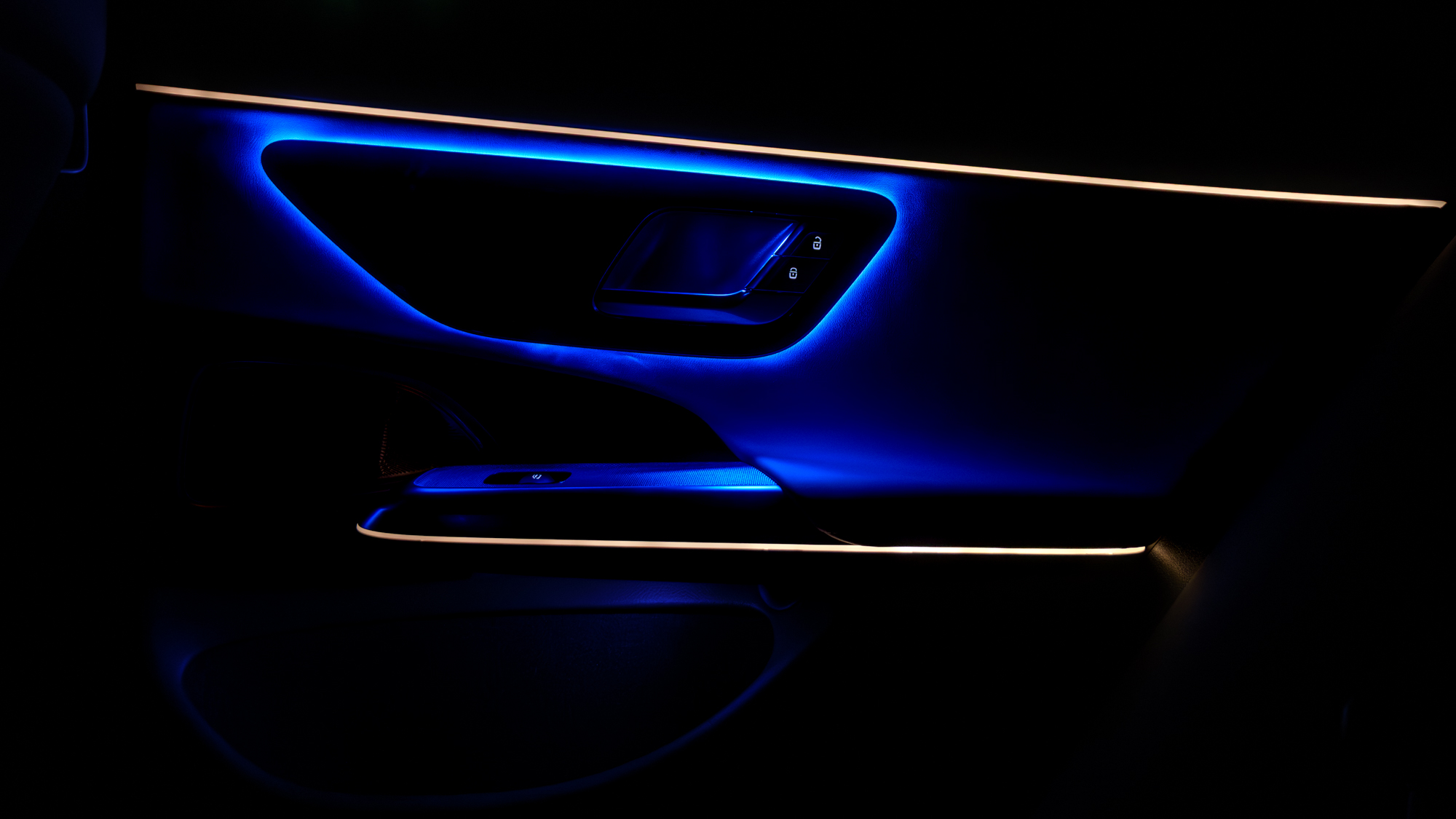 סקירת מרצדס-AMG E53 Hybrid Wagon 2026.