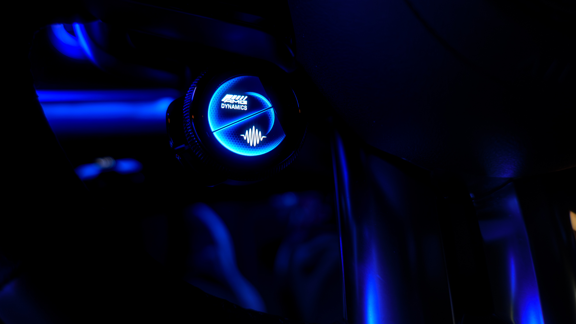 סקירת מרצדס-AMG E53 Hybrid Wagon 2026.