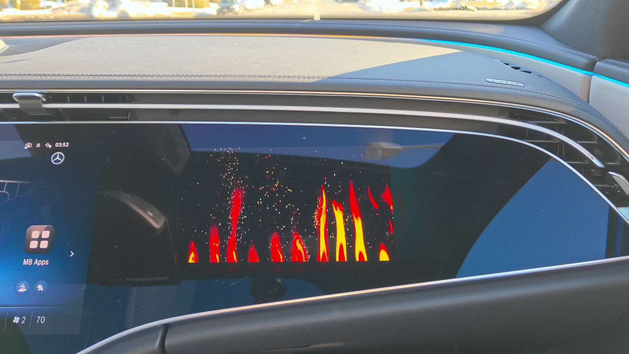 מרצדס-AMG E53 Hybrid Wagon 2026 - תצוגת נוסעים.