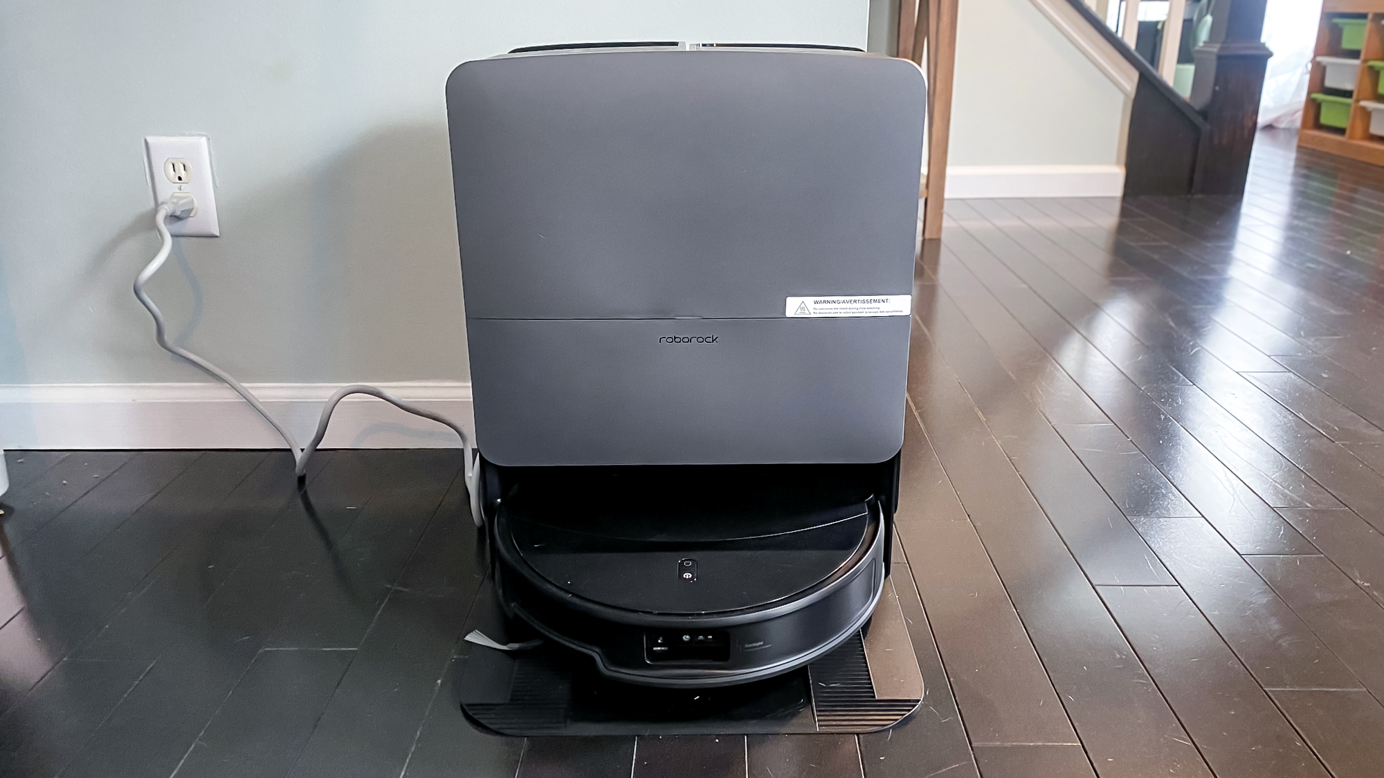 שואב רובוט רובורוק סארוס 20 בדירה