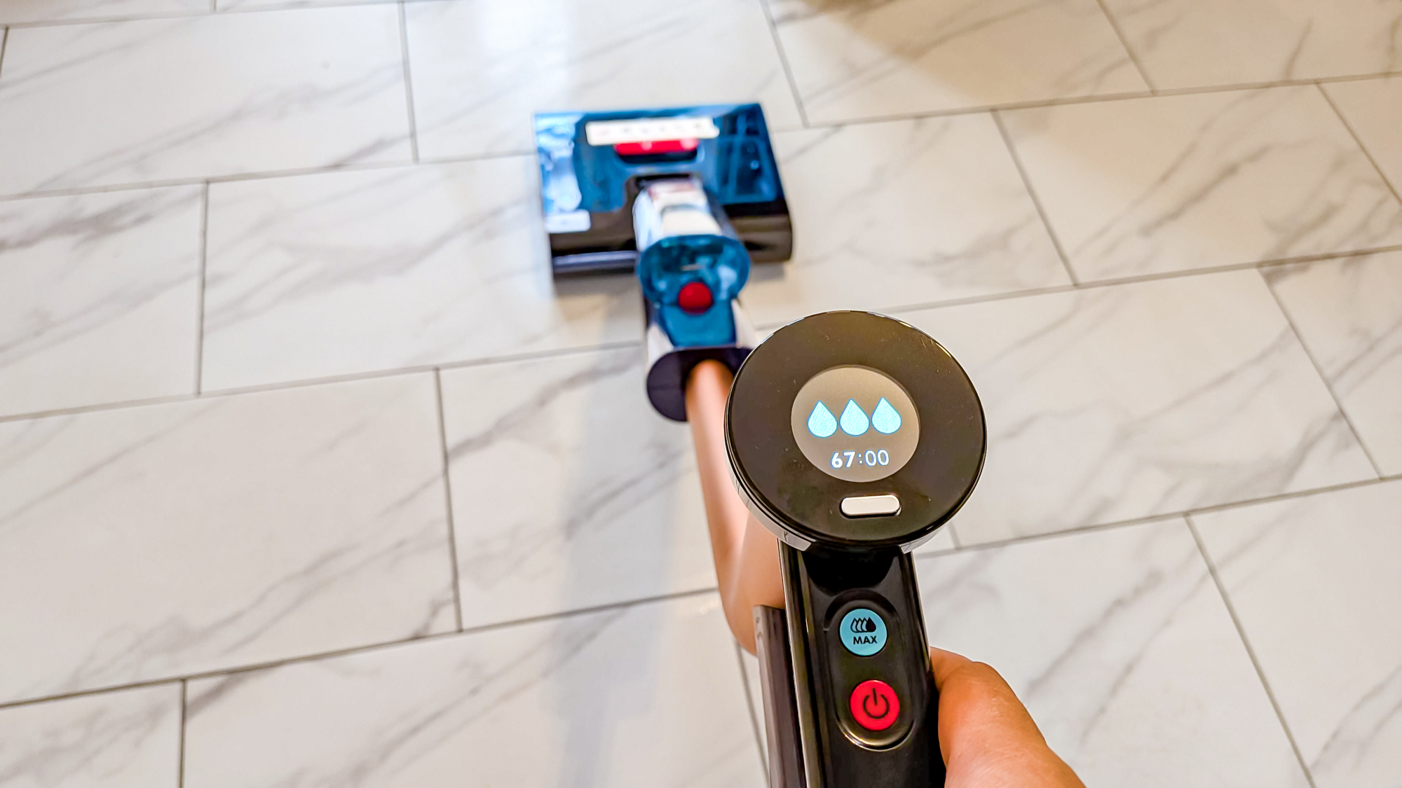 תצוגת LED של Dyson Clean + Wash Hygiene מנקה על הידית