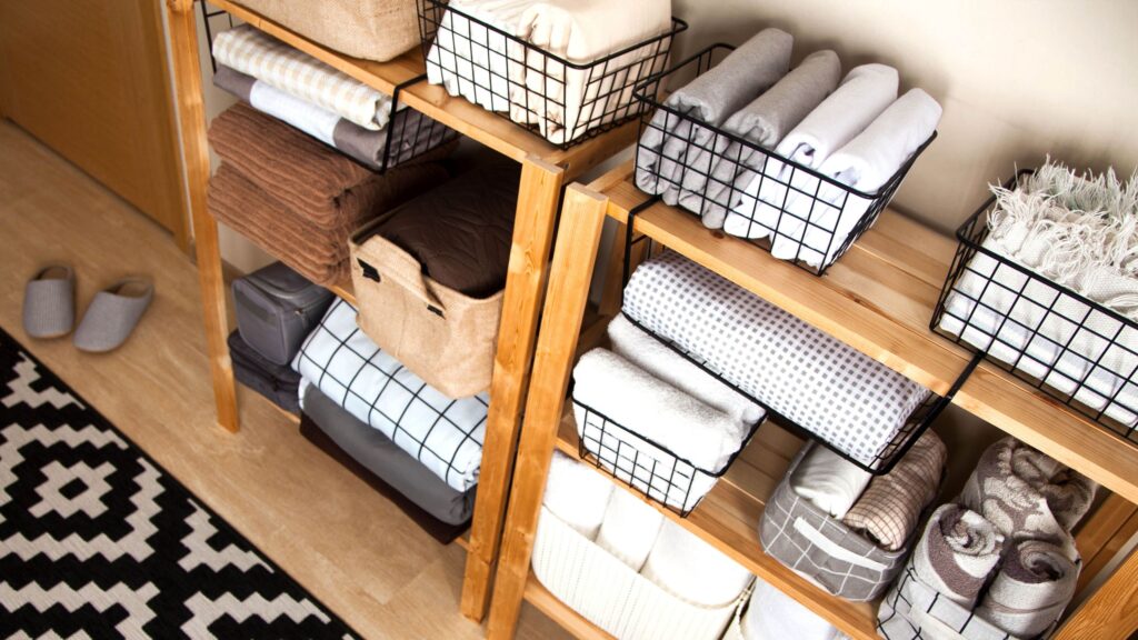 הרגע ניסיתי את 'אפקט דומינו Declutter' - והבית שלי מעולם לא נראה נקי יותר