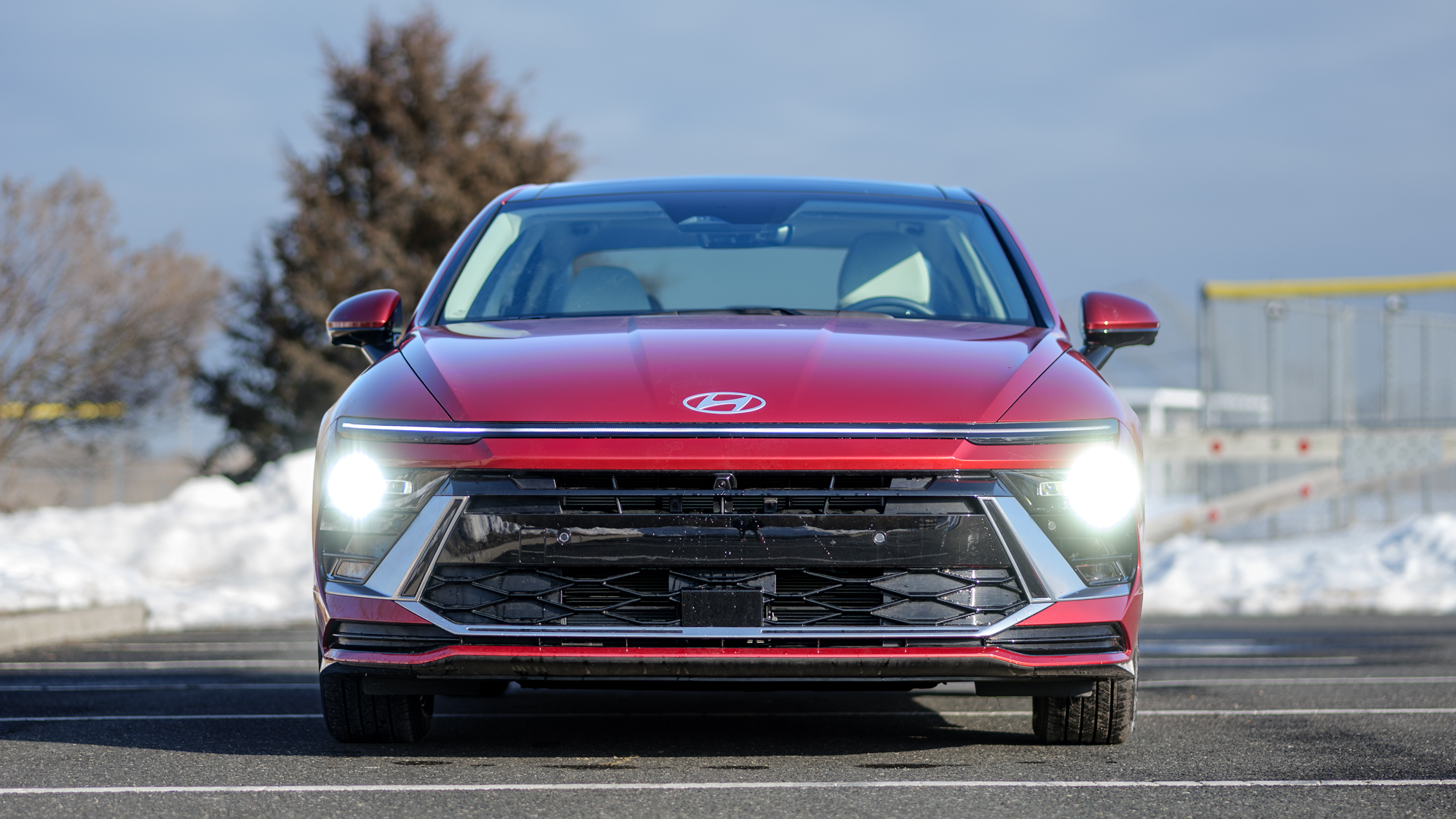 סקירת יונדאי סונטה היברידית 2026.