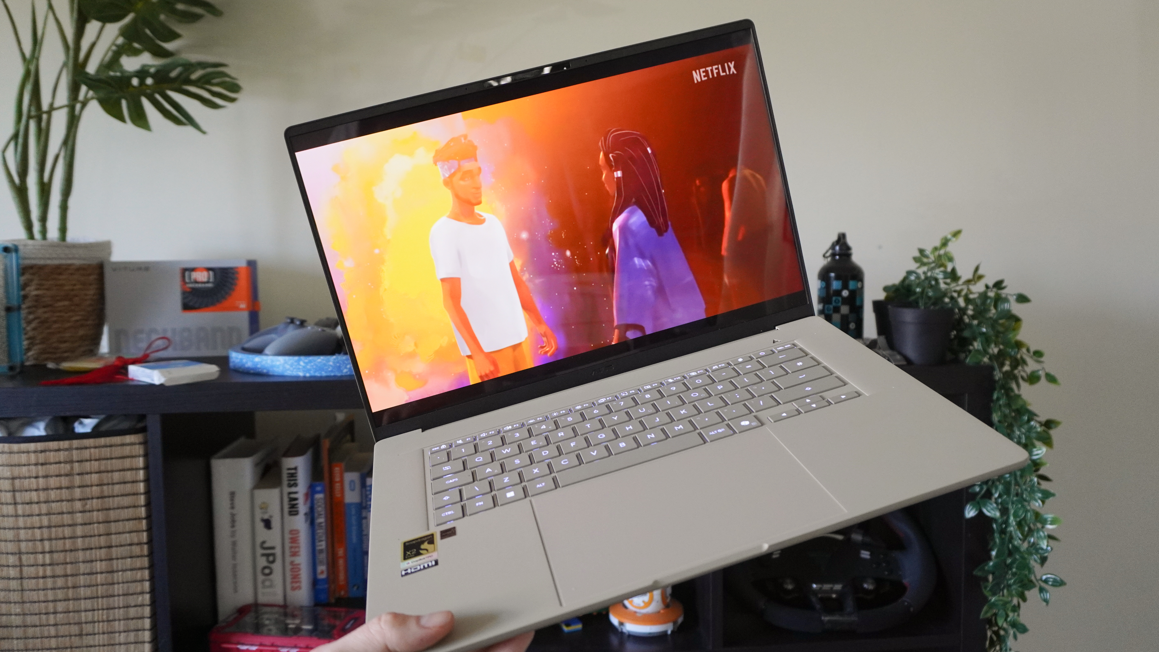 Asus Zenbook A14 ו-A16