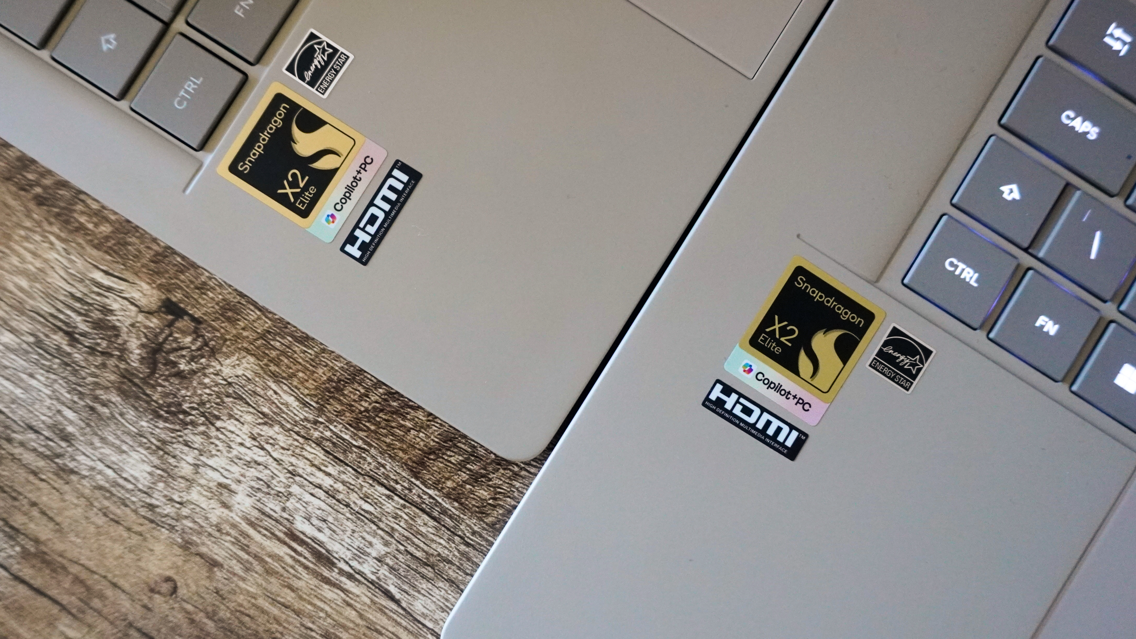 Asus Zenbook A14 ו-A16