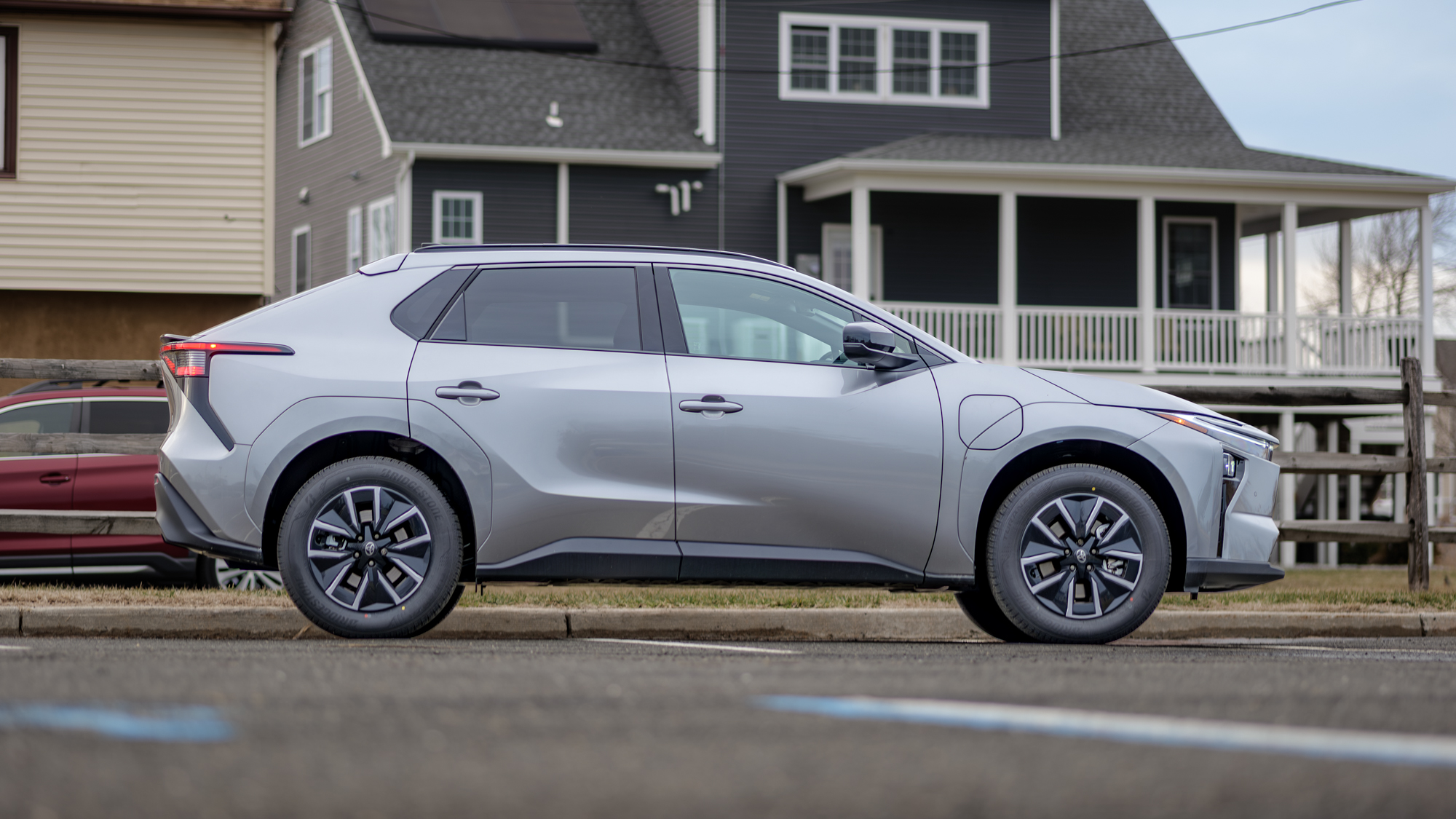 סקירת Toyota bZ 2026.