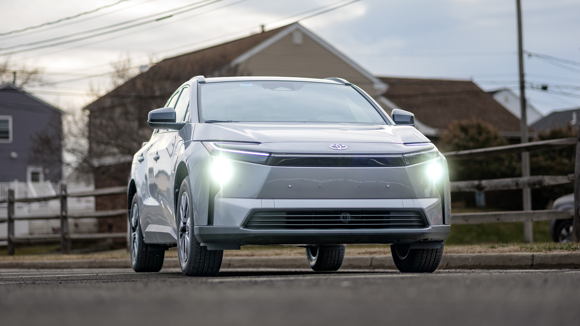 סקירת Toyota bZ 2026.