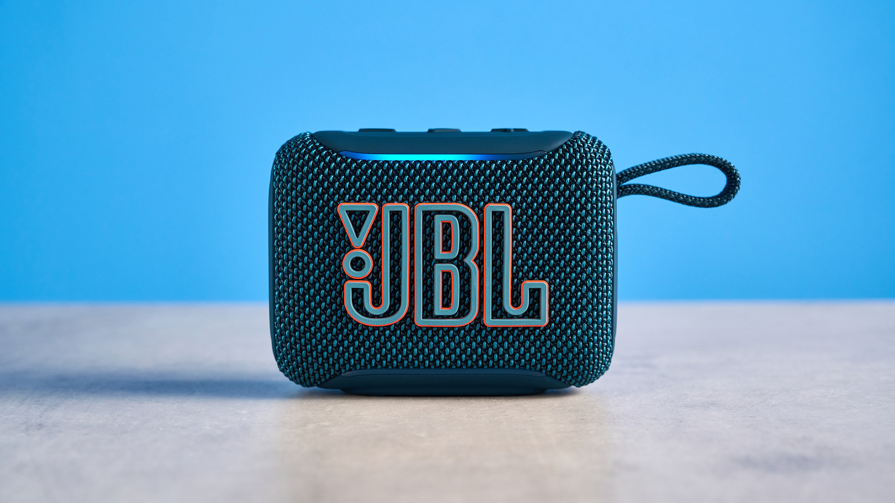 רמקול בלוטות' JBL Go 5 בצבע כחול