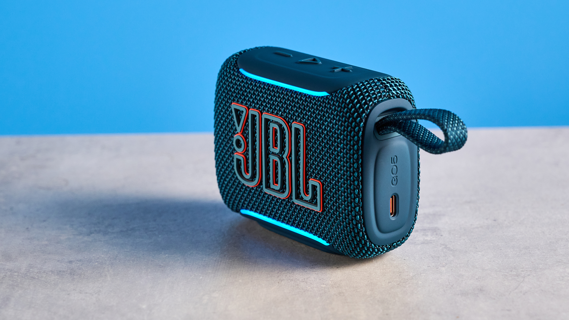 רמקול בלוטות' JBL Go 5 בצבע כחול