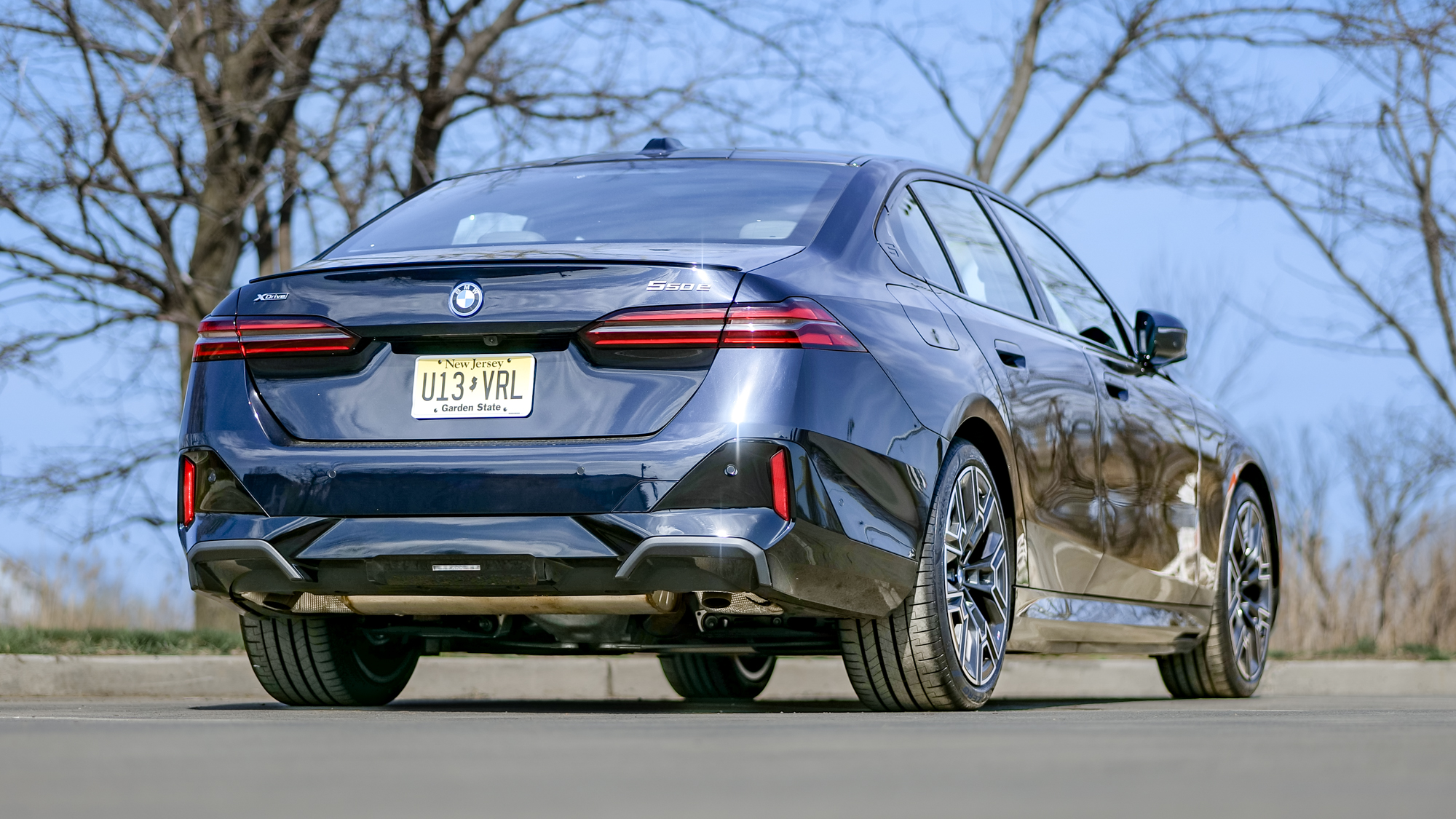 סקירת BMW 550e 2026.